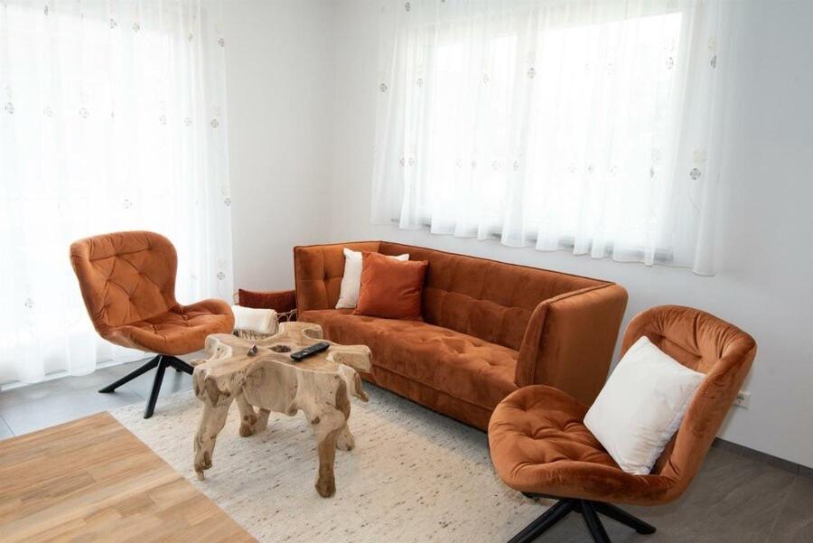 Apartment Lina