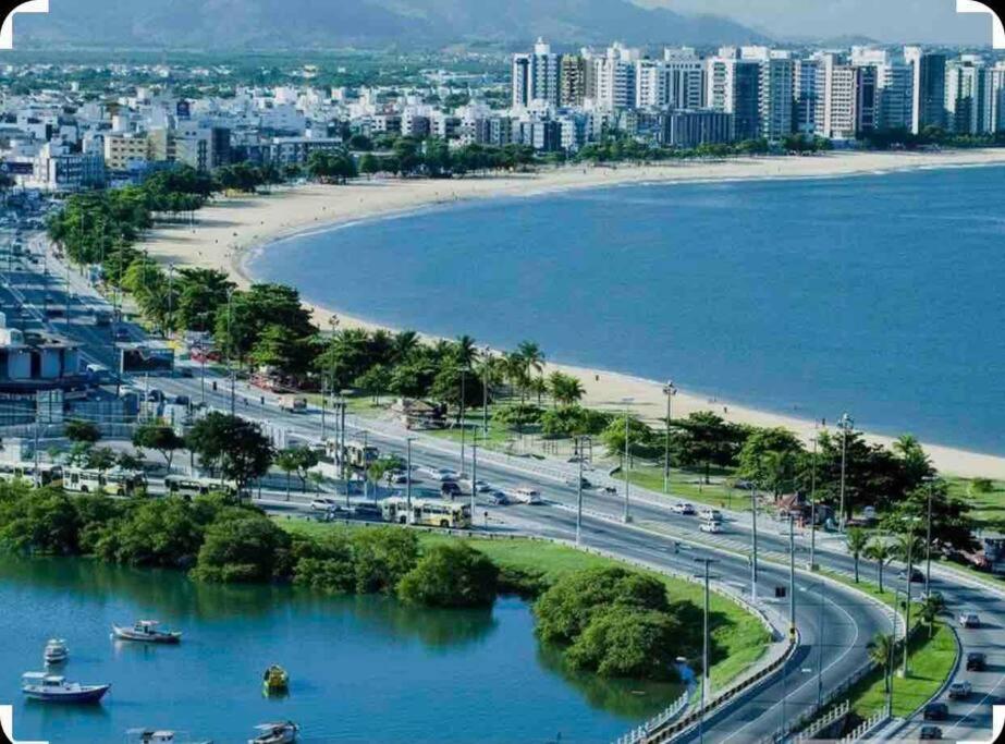 F202 Praia Cond Tranquilo Vaga Ar Elevador