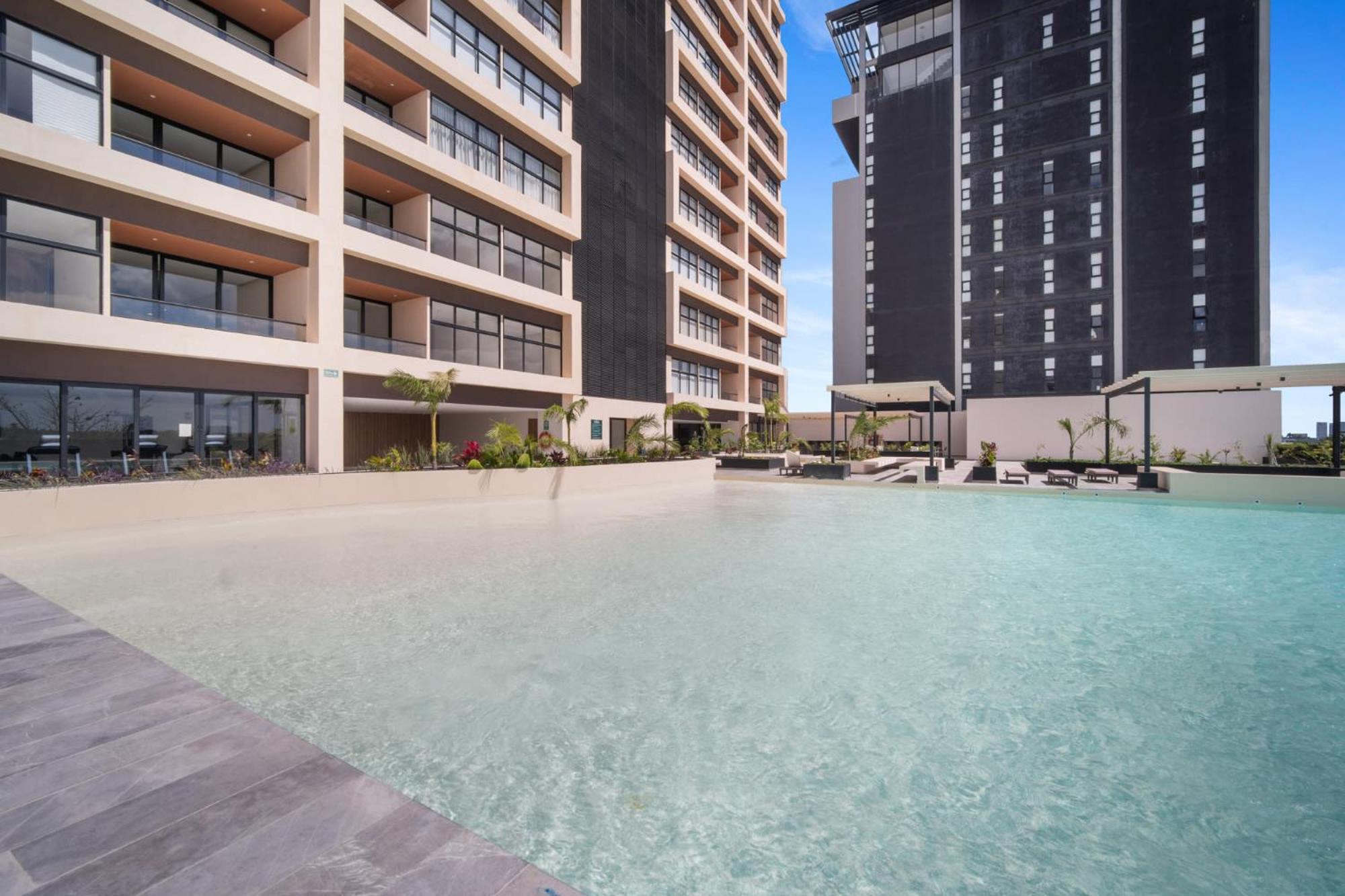 BALTIA Luxurious One Bedroom Ap