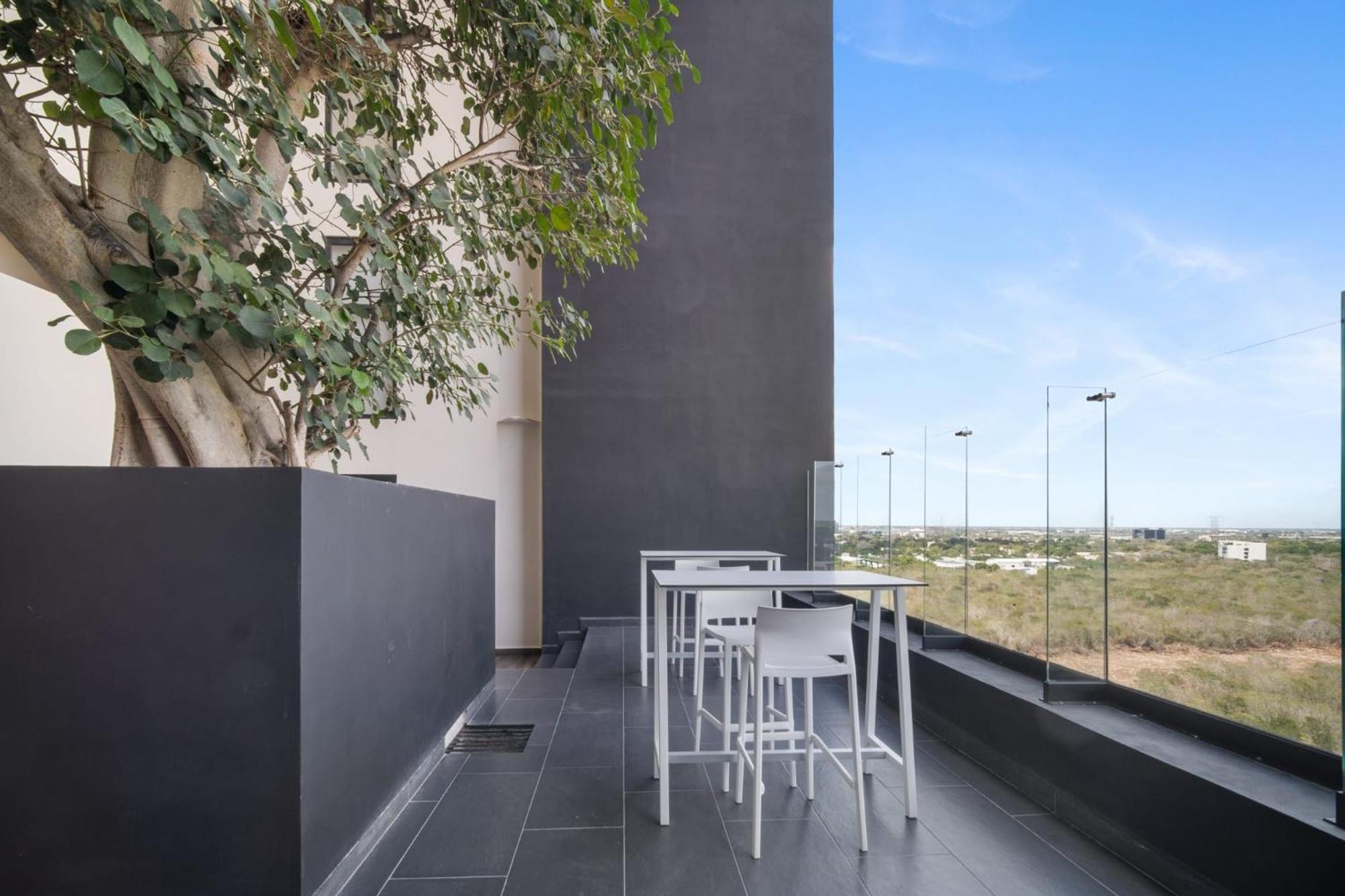 BALTIA Luxurious One Bedroom Ap