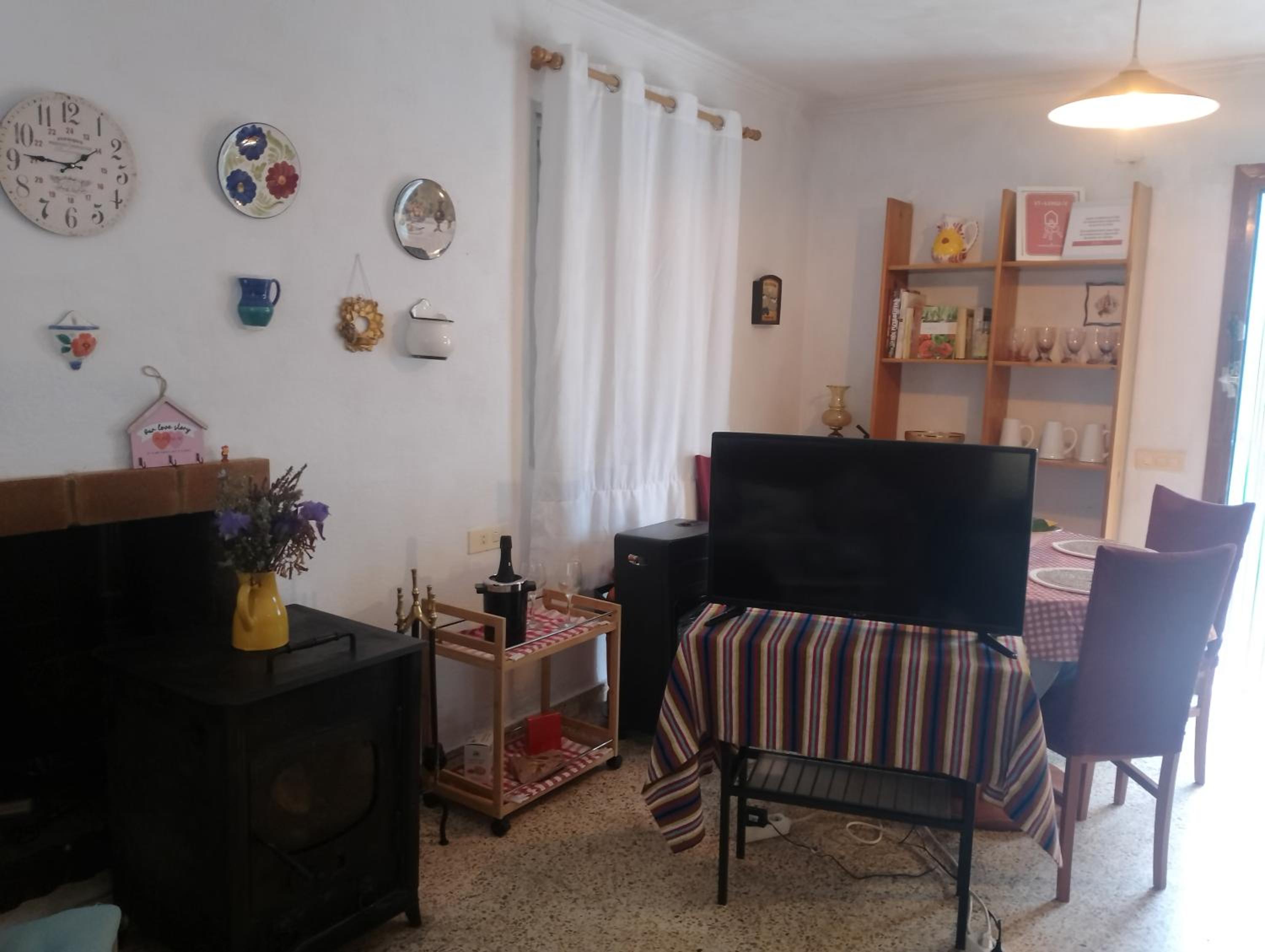 Casa Refugio Entre Pinos y Romeros