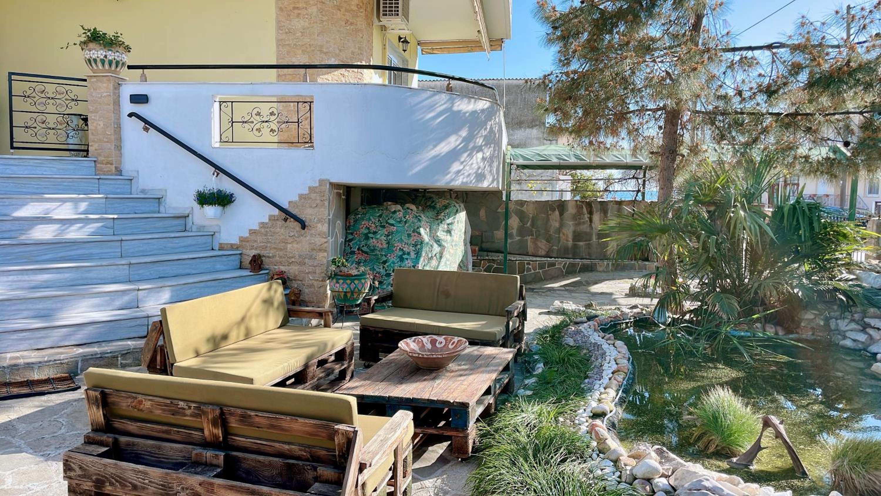 Garden Beach House view 3