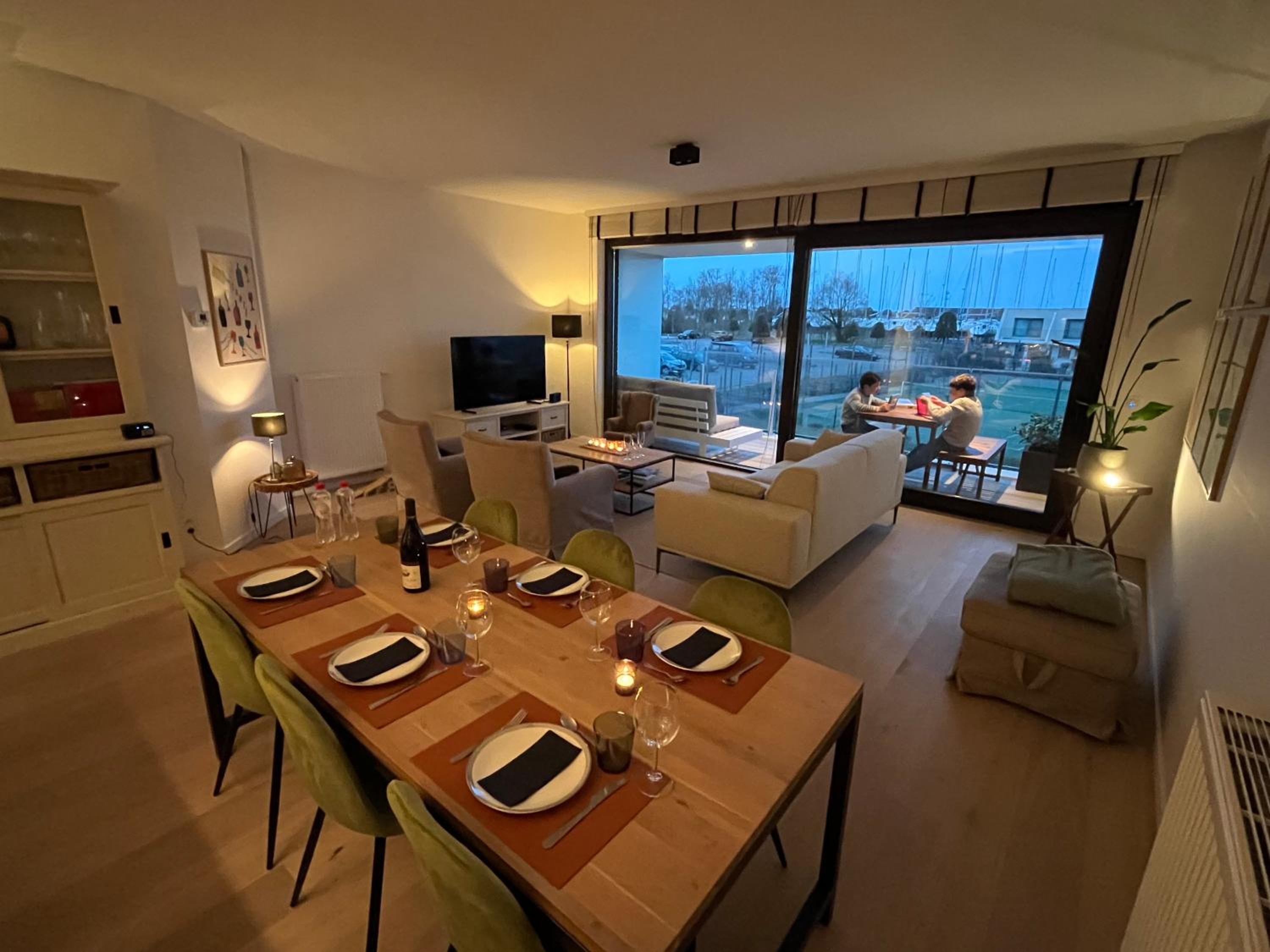 Ruim en modern appartement ideaal gelegen tussen zee en jachthaven
