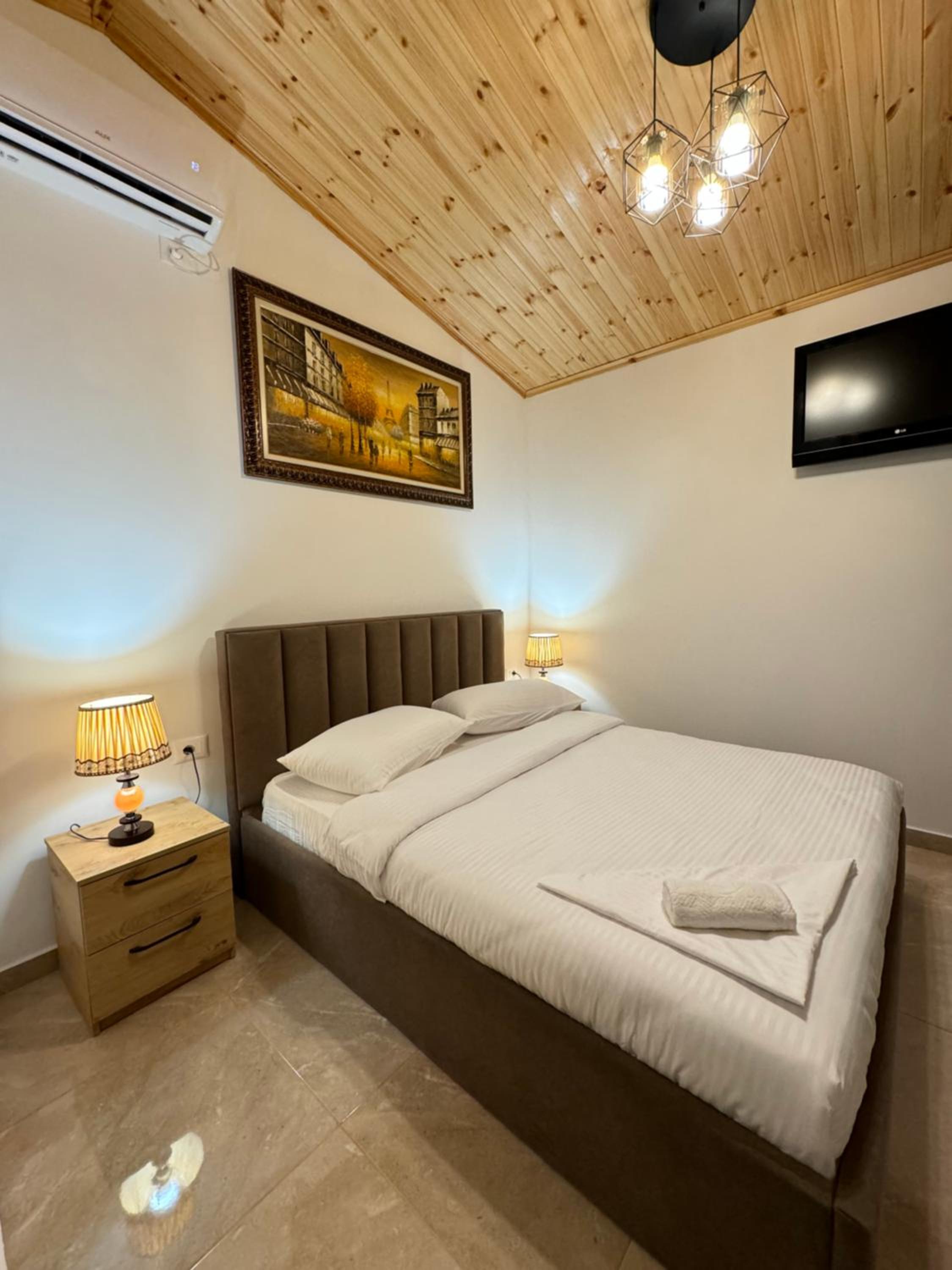 Lake Bliss Cabins