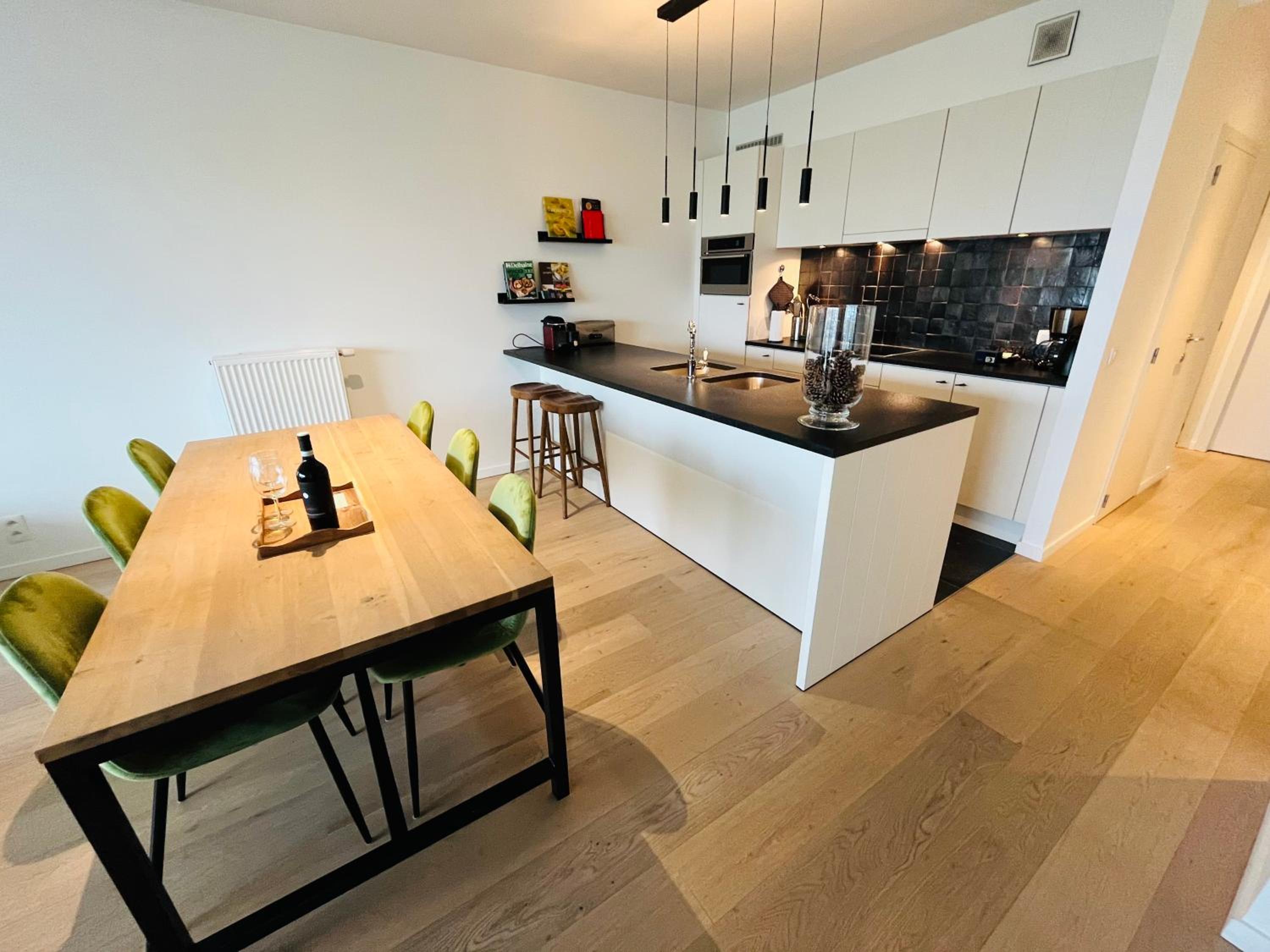 Ruim en modern appartement ideaal gelegen tussen zee en jachthaven