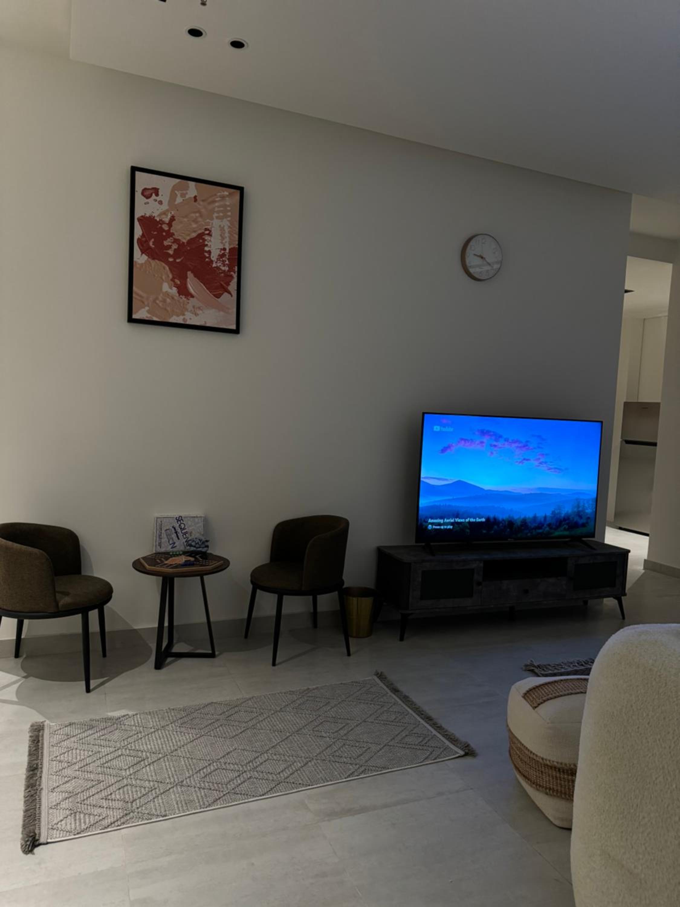Luxury condo in almalqa near Boulevard