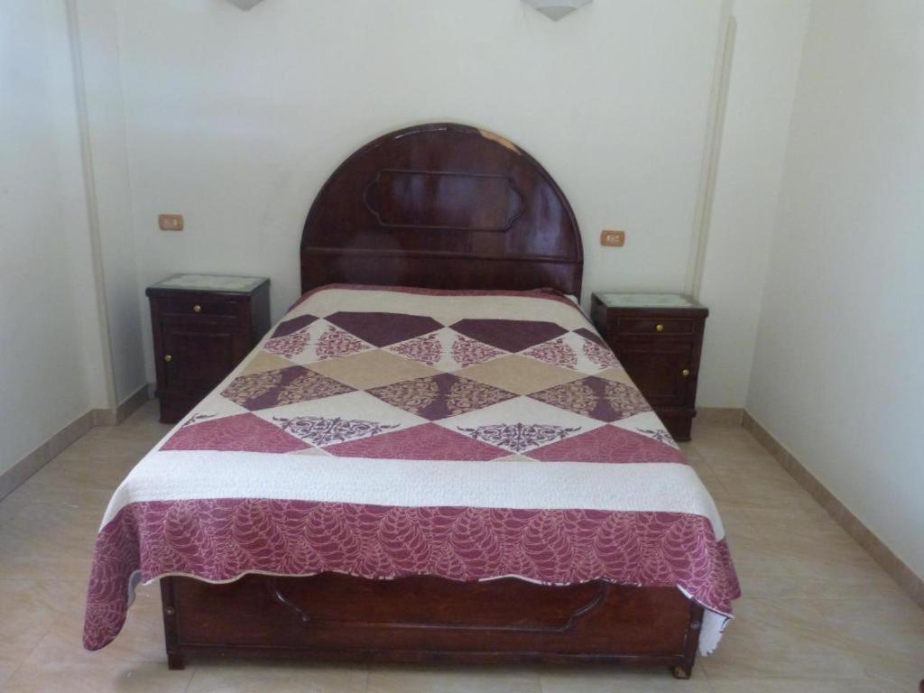 Rose home