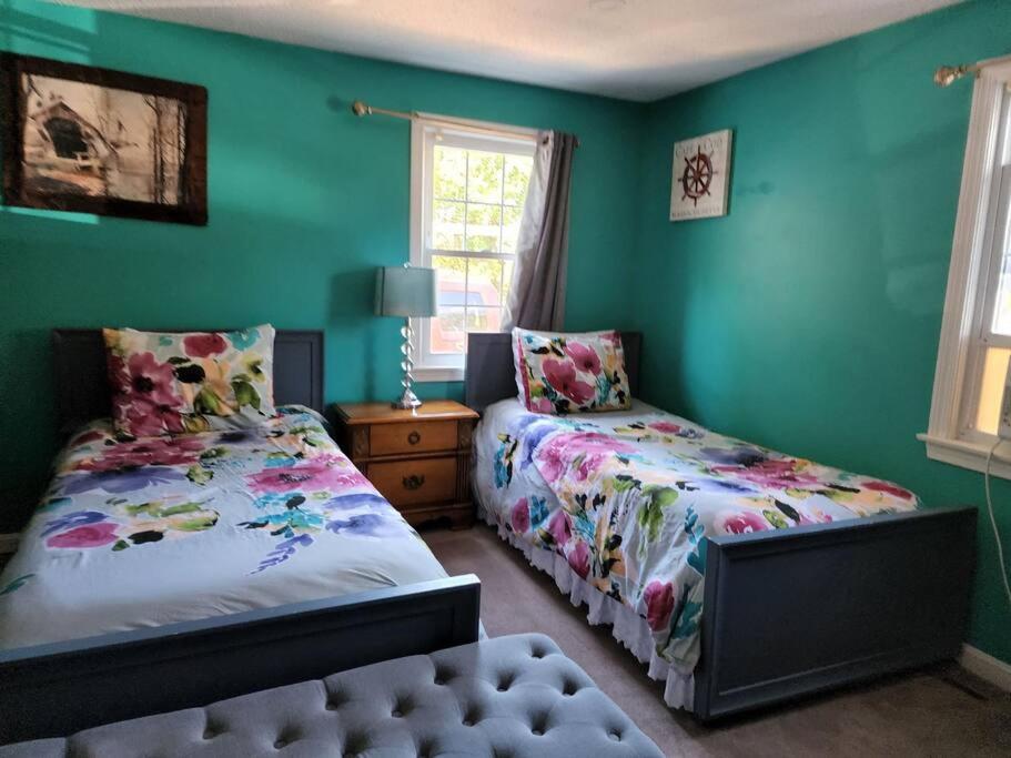 Cape Coastal Retreat