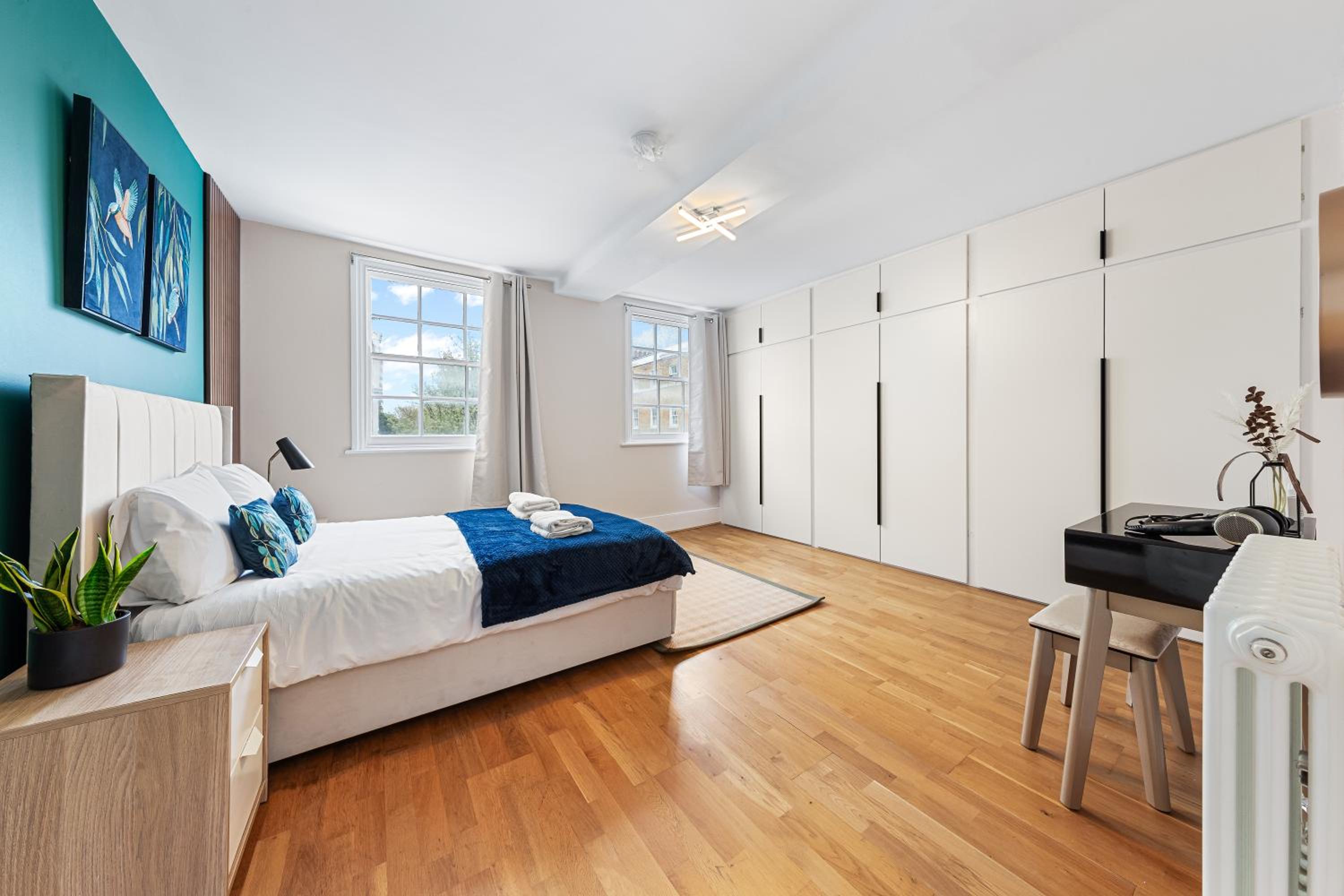 Serviced Duplex in Paddington, near Hyde Park Marble Arch, W2 London