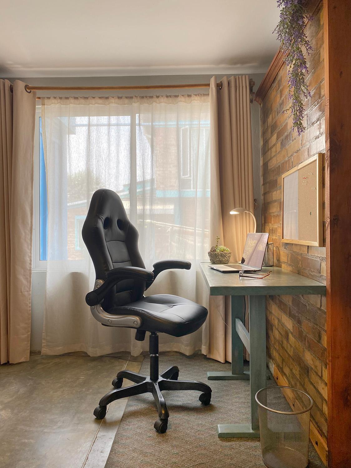 Container convertido en acogedor apartamento