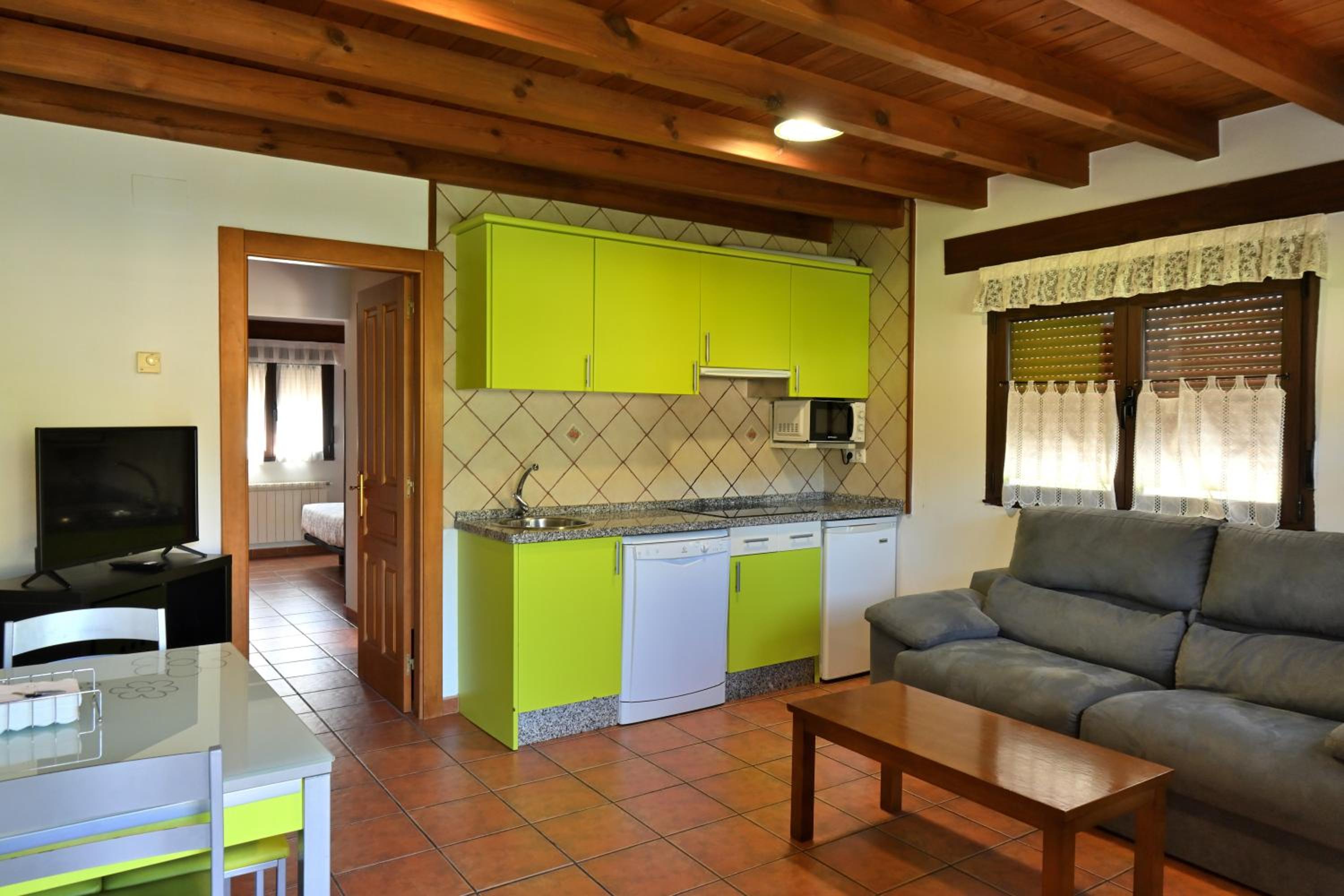Apartamentos Aires De Avin - Onis view 4