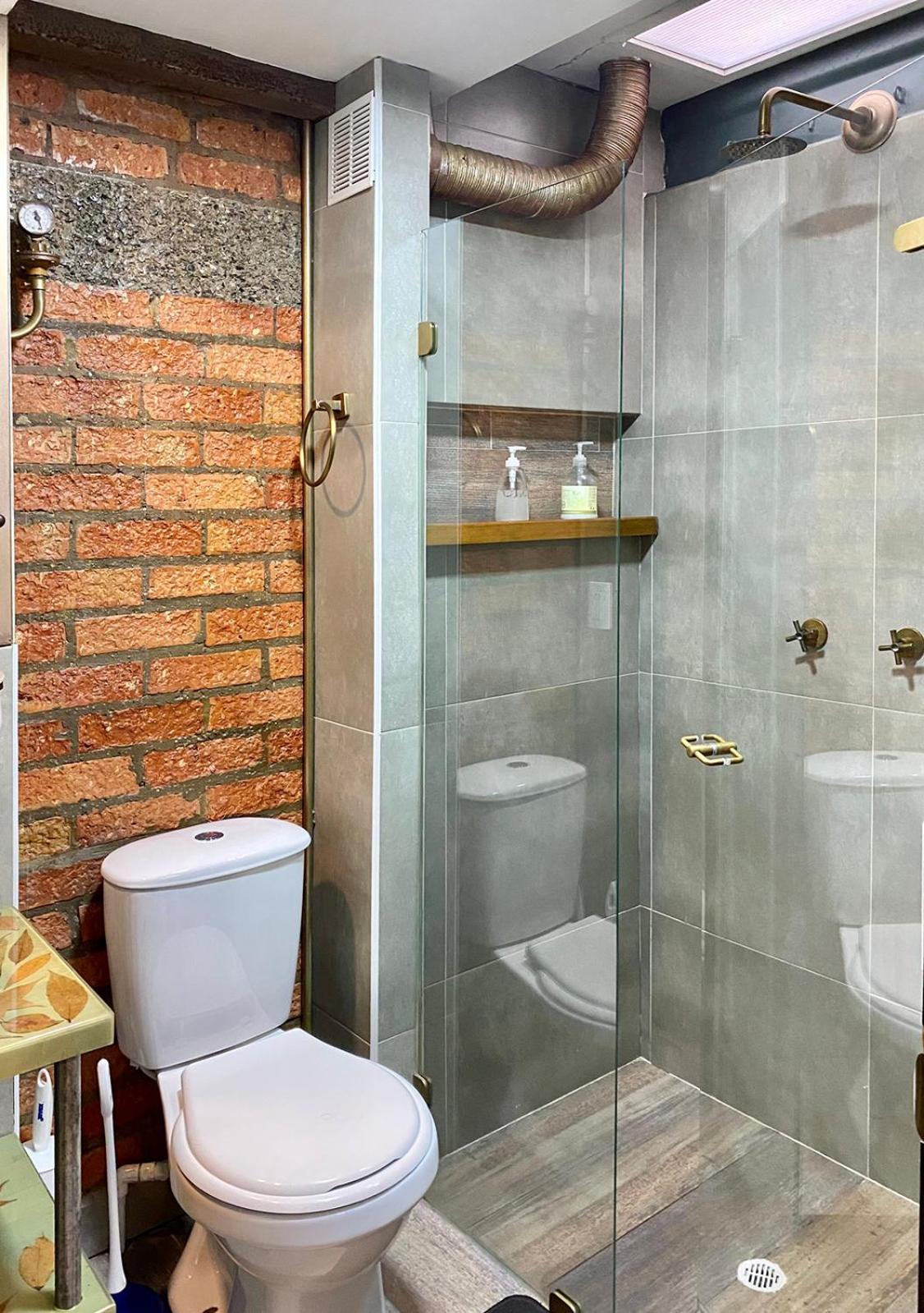 Container convertido en acogedor apartamento