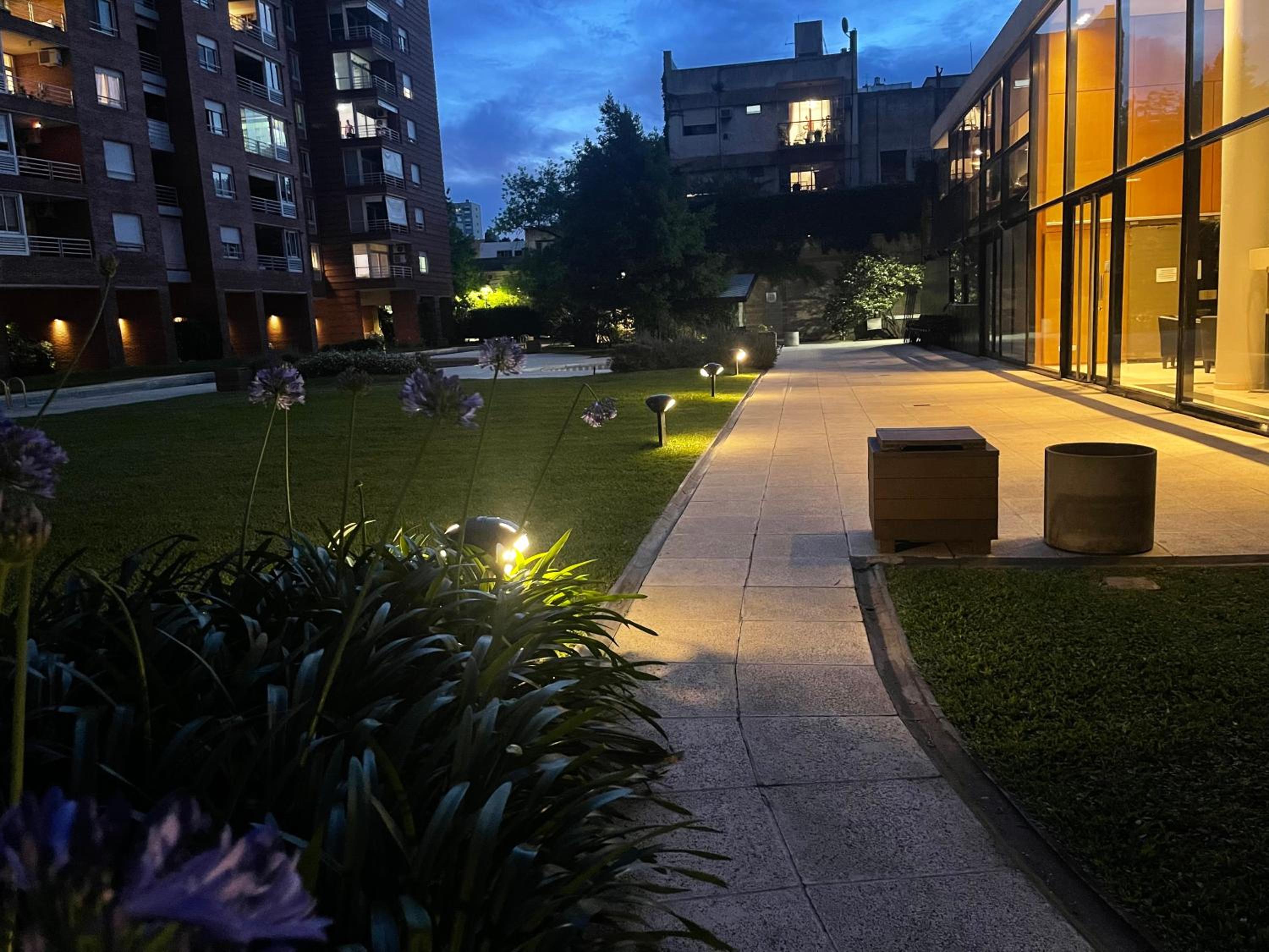 Jardines Full Amenities Vista al Rio