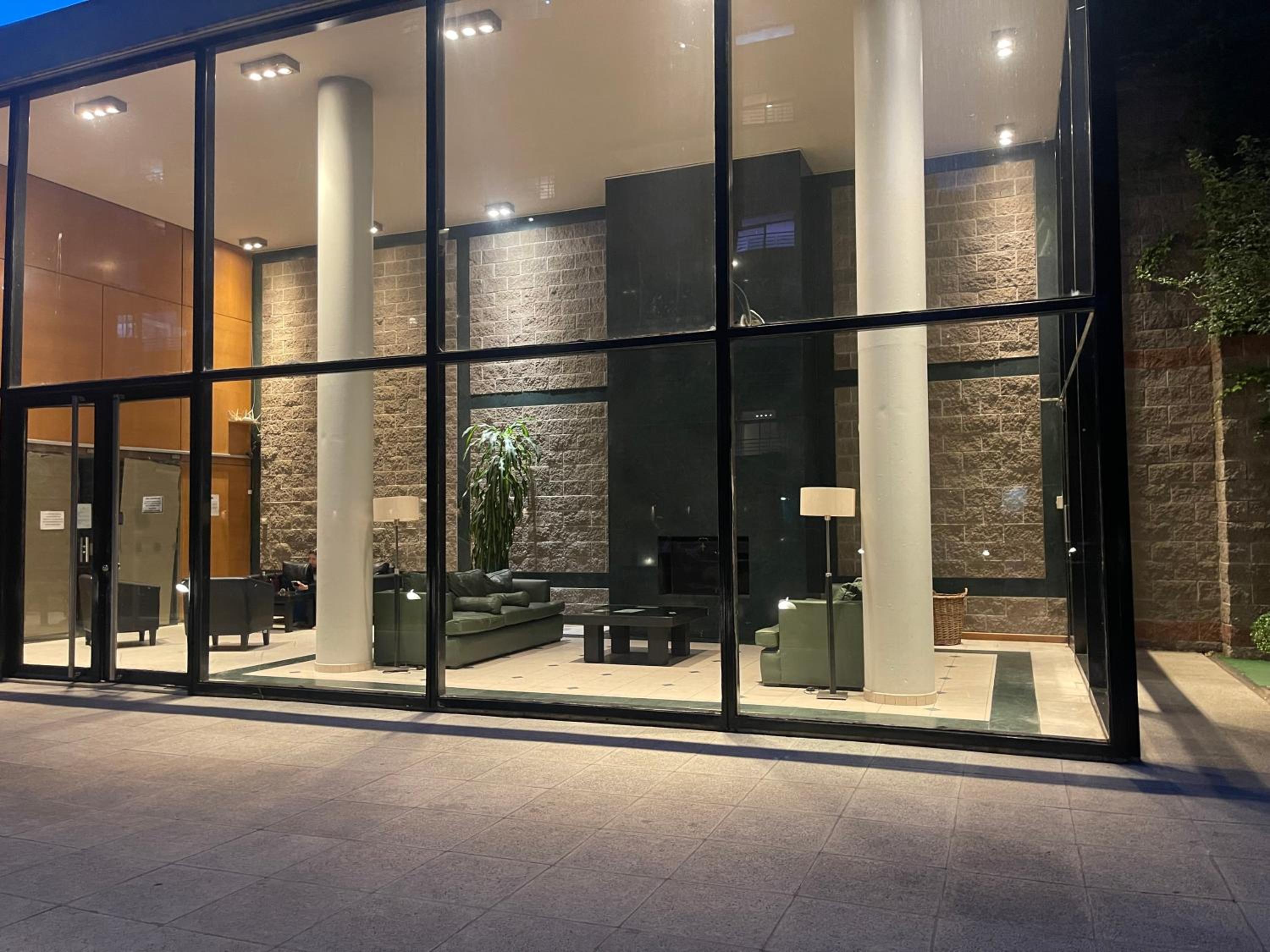 Jardines Full Amenities Vista al Rio