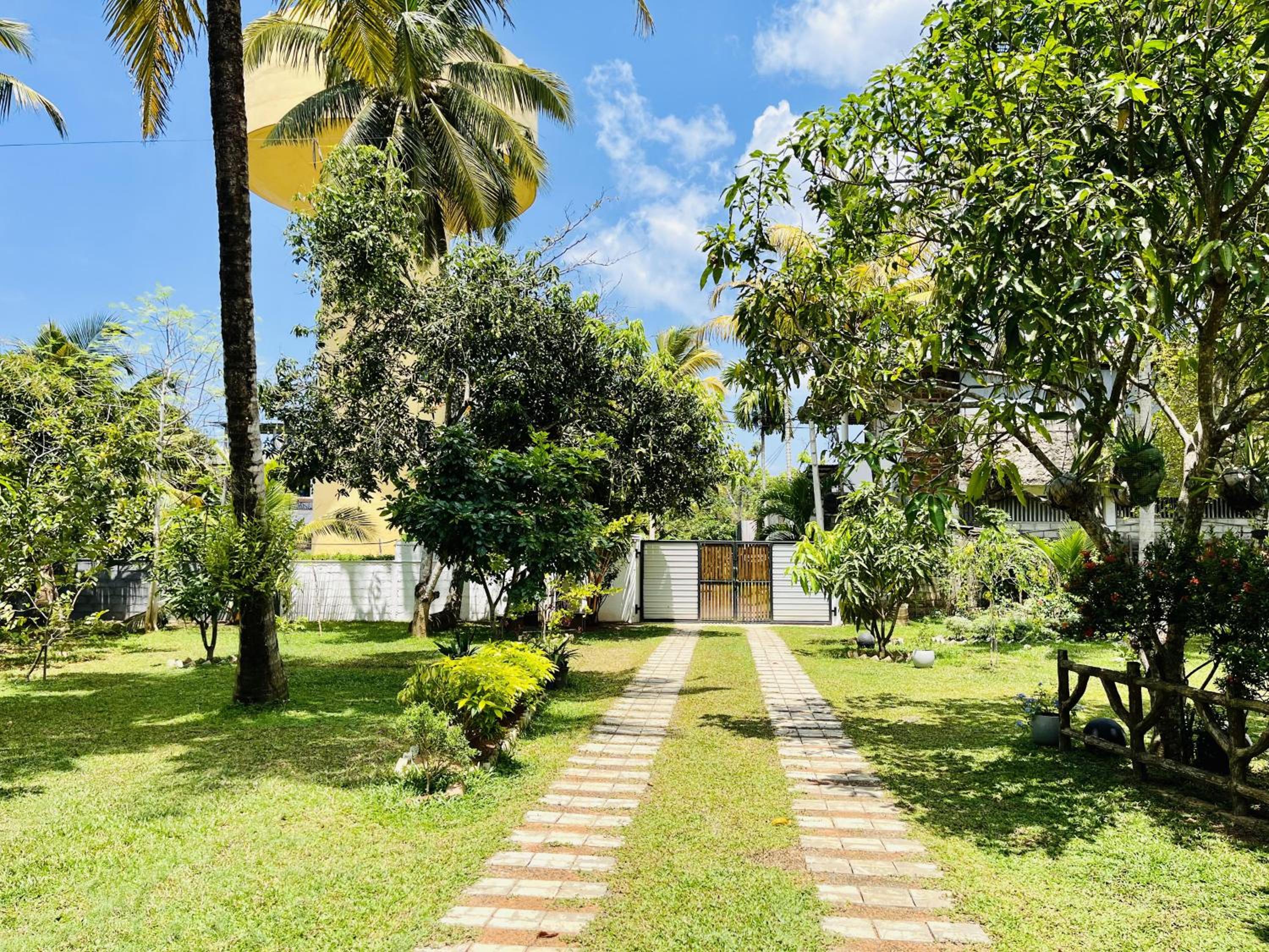 Villa Green Space view 3