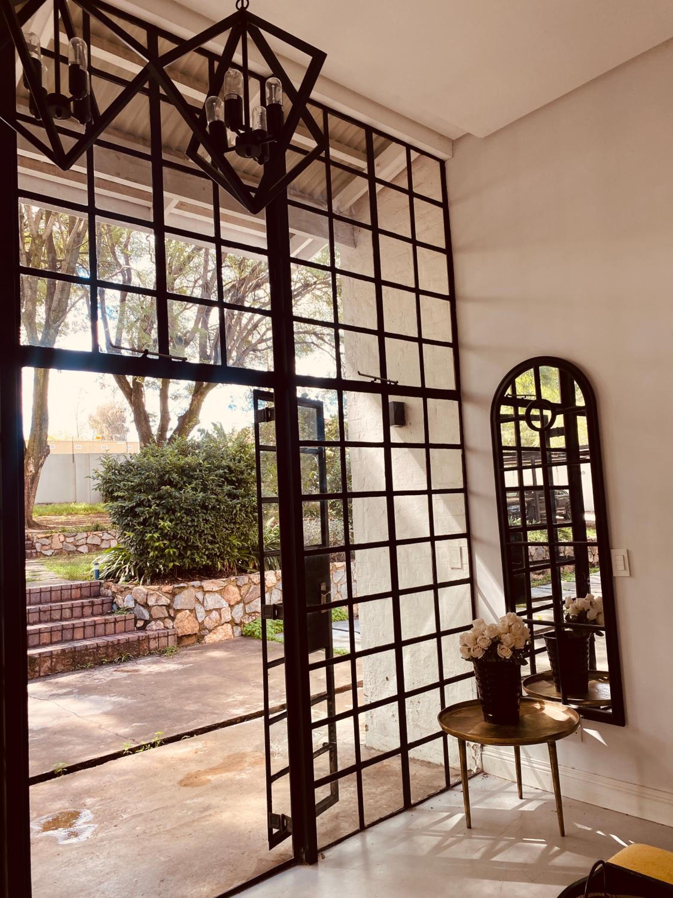 Villa on Main Modderfontein