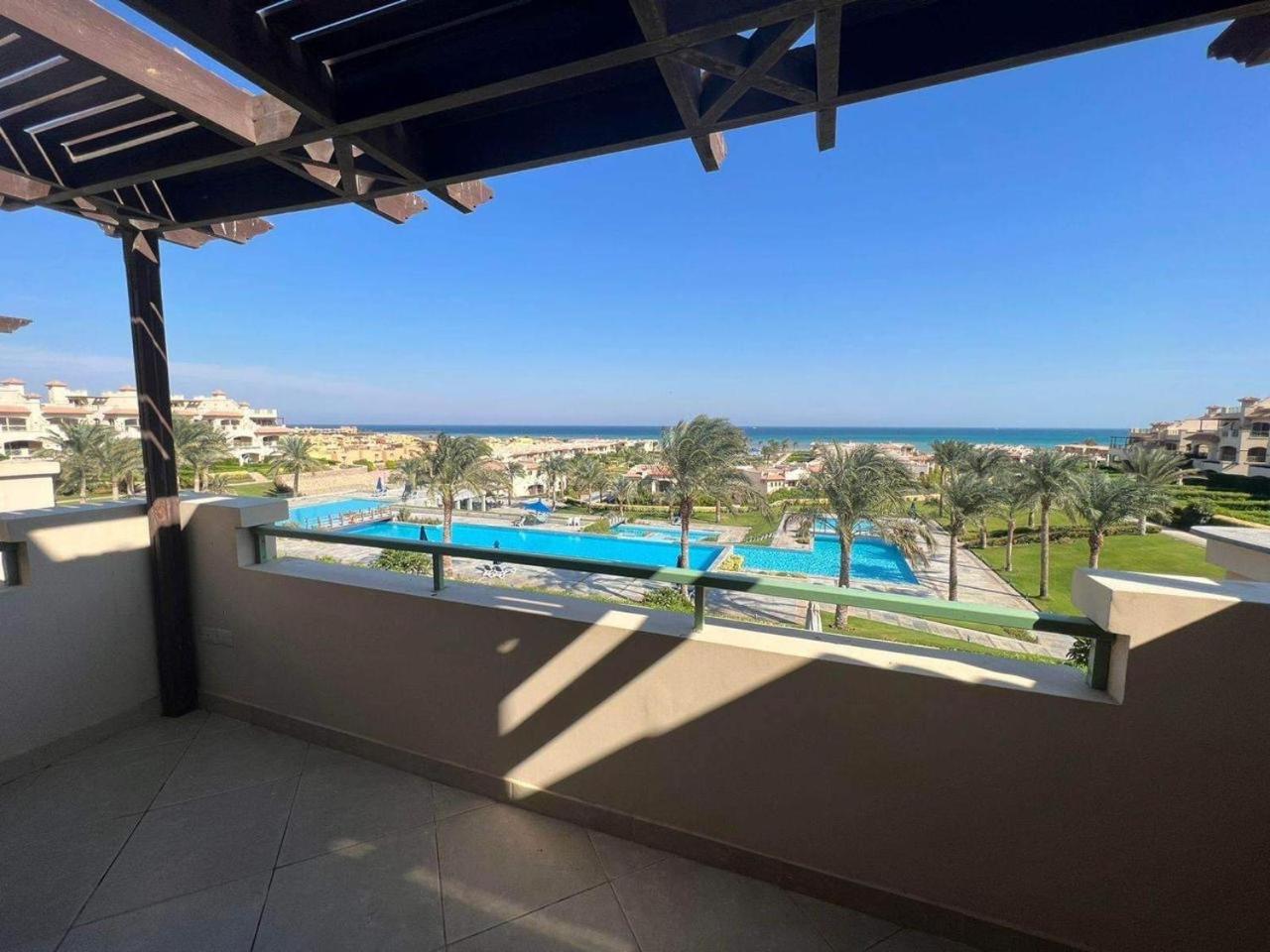 Luxury full sea view chalet at La vista view 2