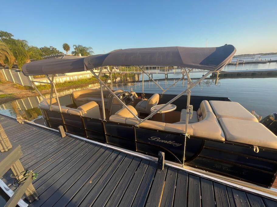 Lakefront Duplex with Pontoon Boat 2 Bedroom Home view 4