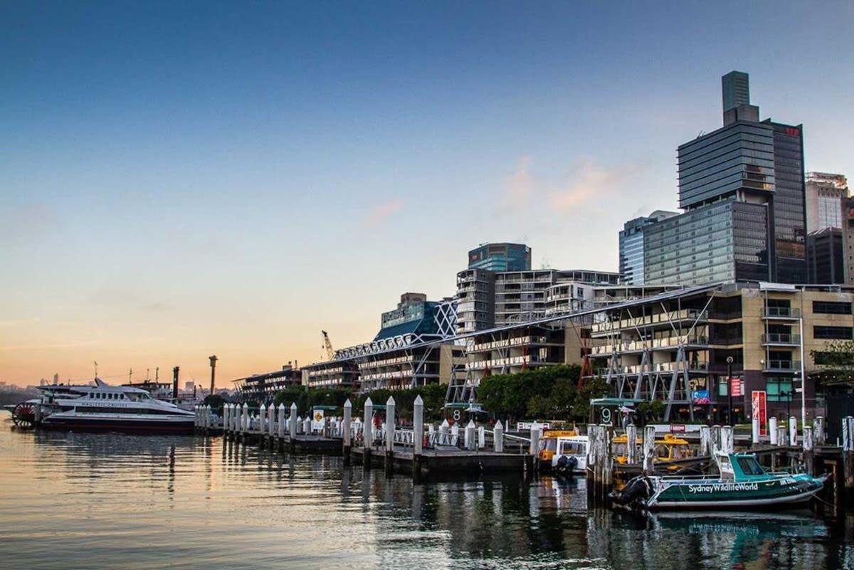 A Comfy 2BR Apt for 7 Next to Darling Harbour