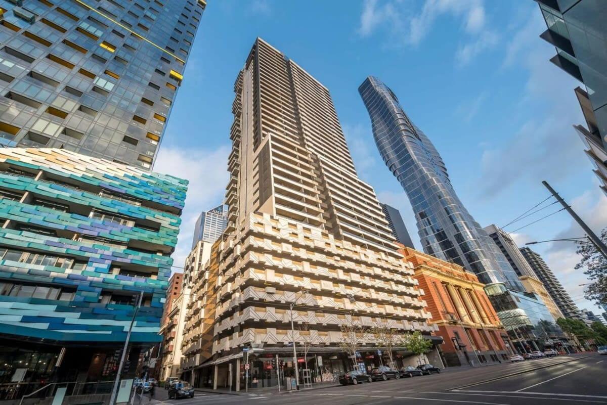 Cozy 2BR Apt Next to Southern Cross FREE Parking