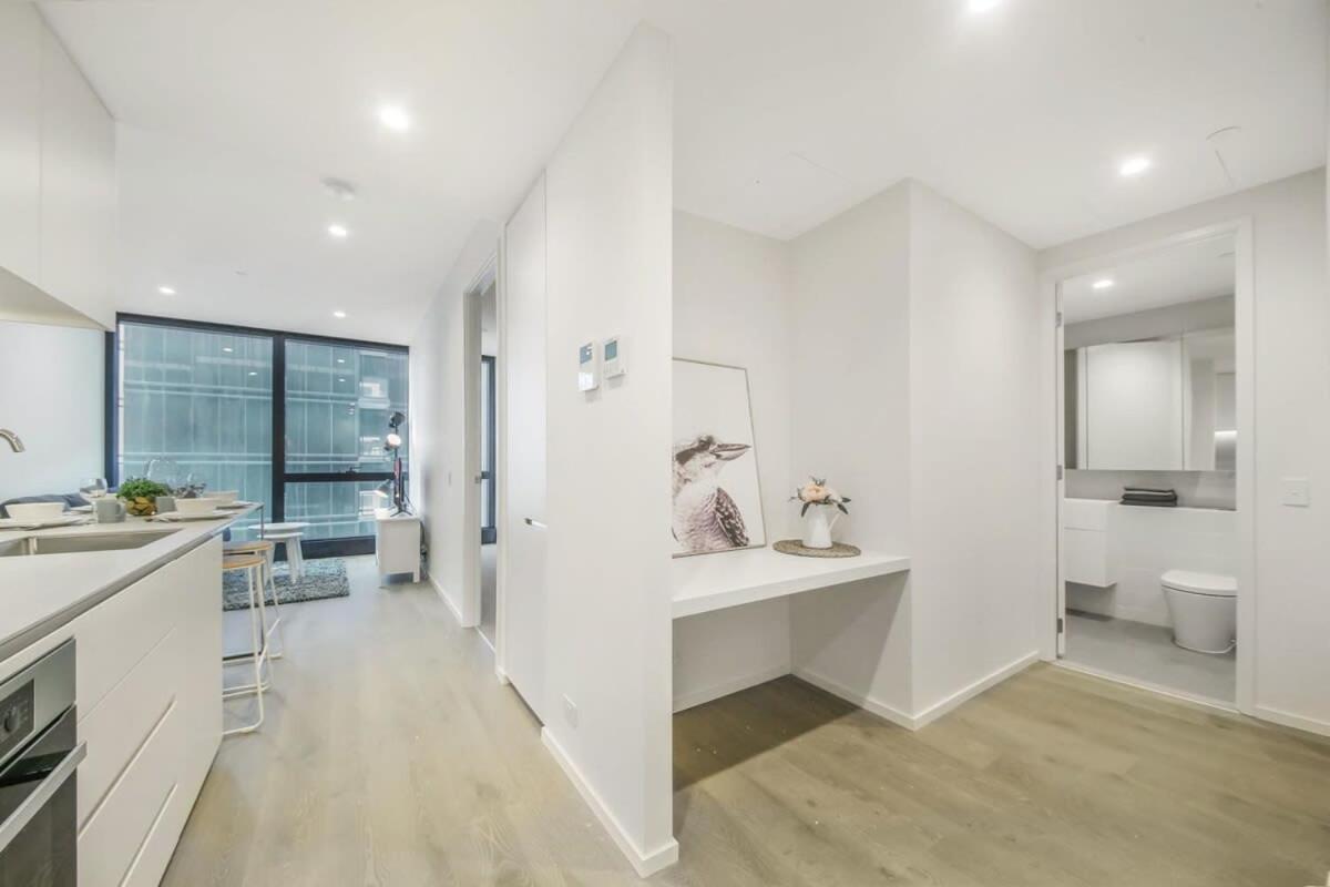 A Lovely Apt Near Crown Casino & Southgate Mall
