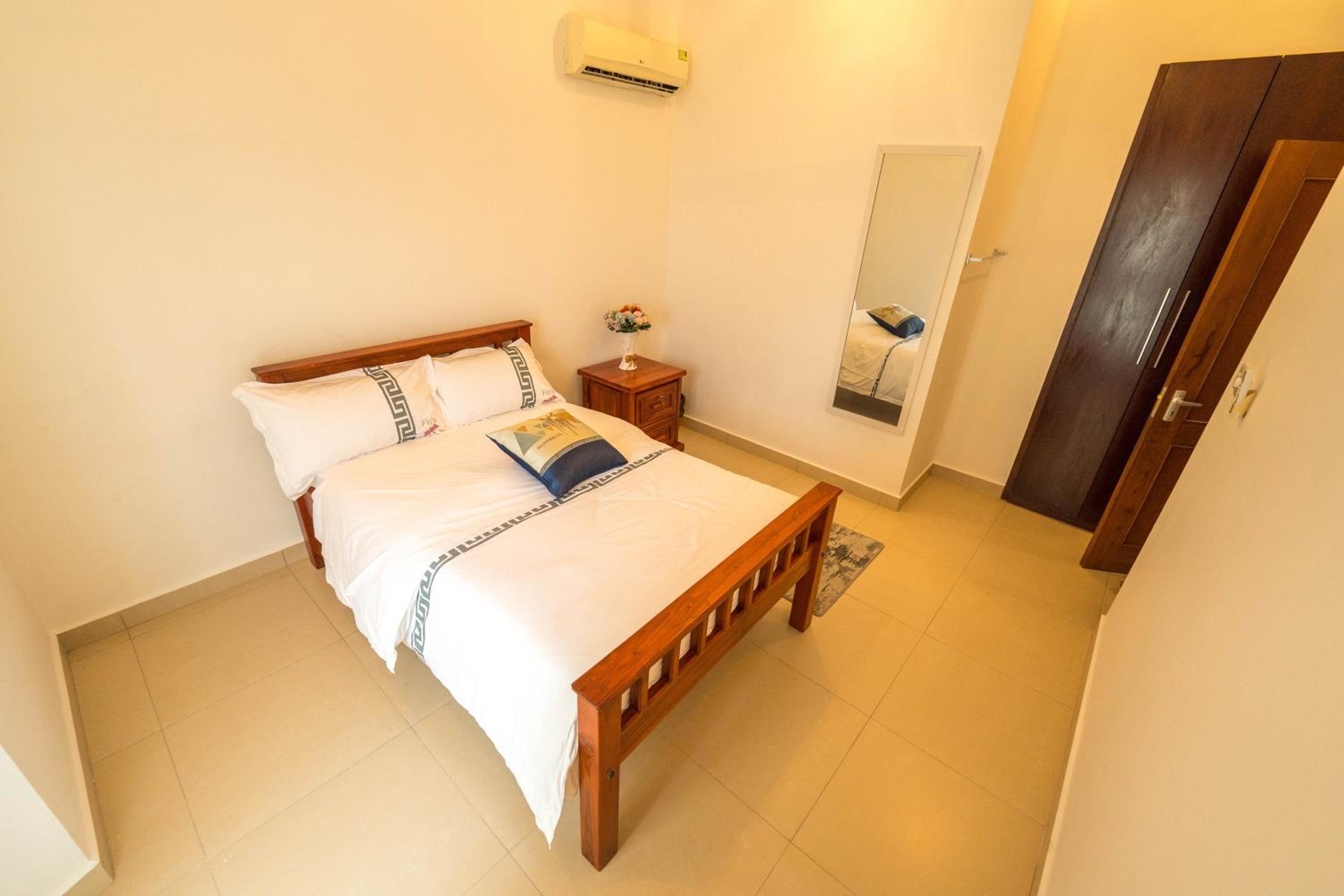 Flo's Eco Residence