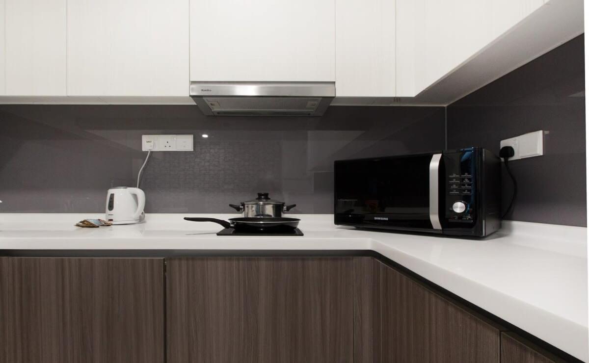 Modern, High Floor Suasana Suites 05 in JB