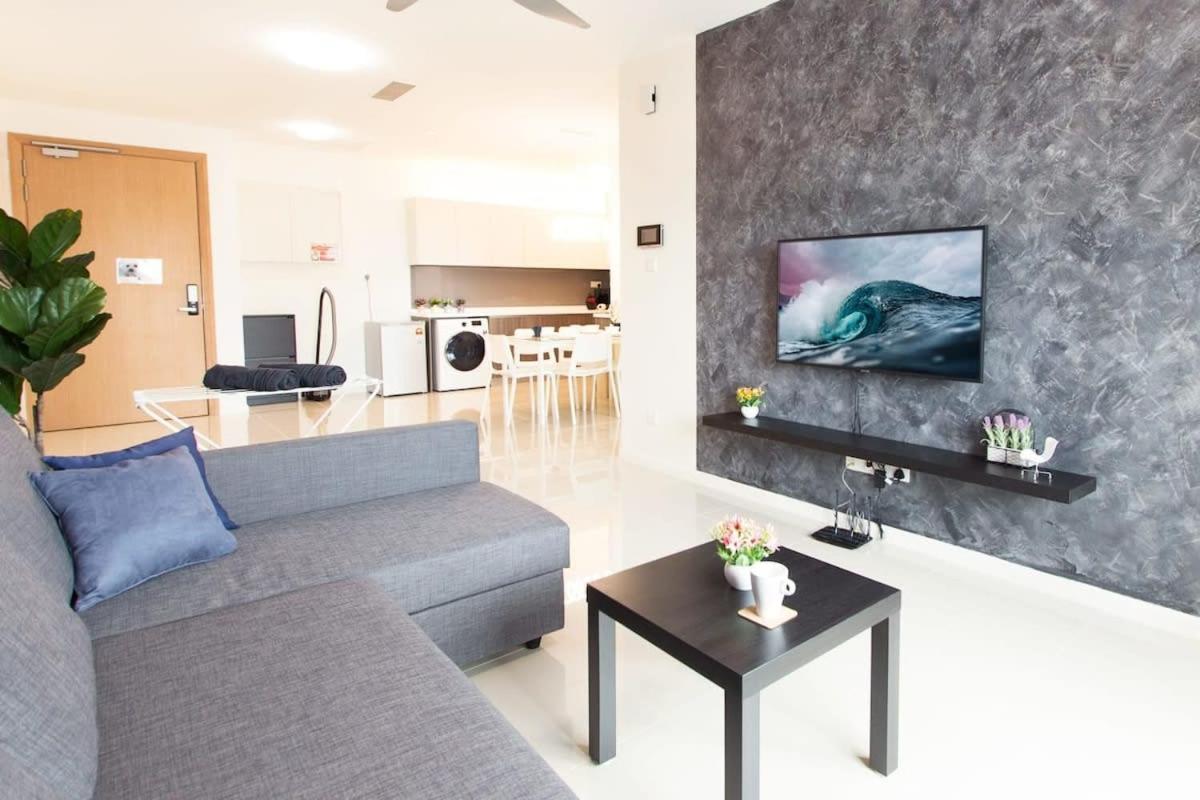 A Bright & Modern Suasana Suites in Johor Bahru