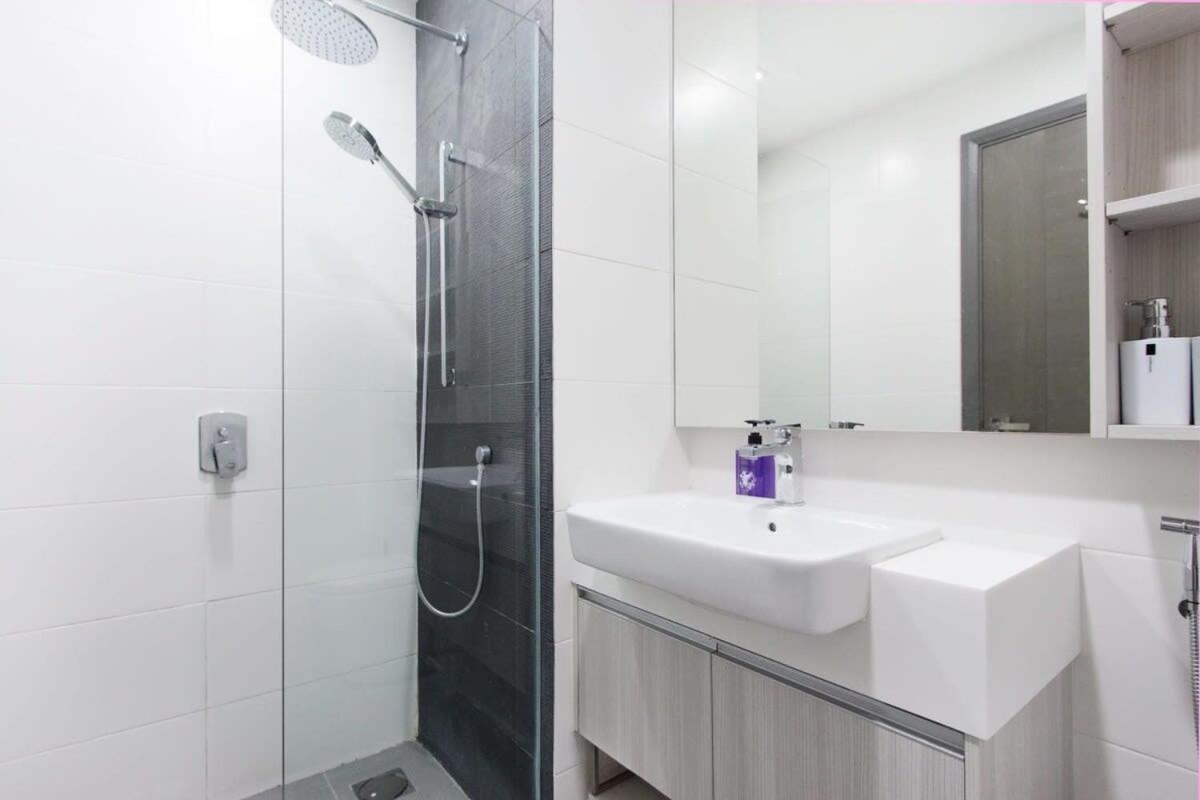 A Bright & Modern Suasana Suites in Johor Bahru