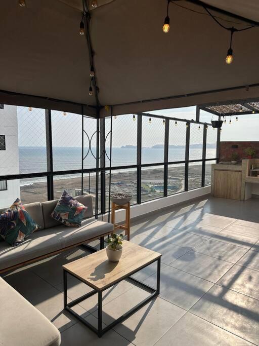 Departamento frente al mar view 2