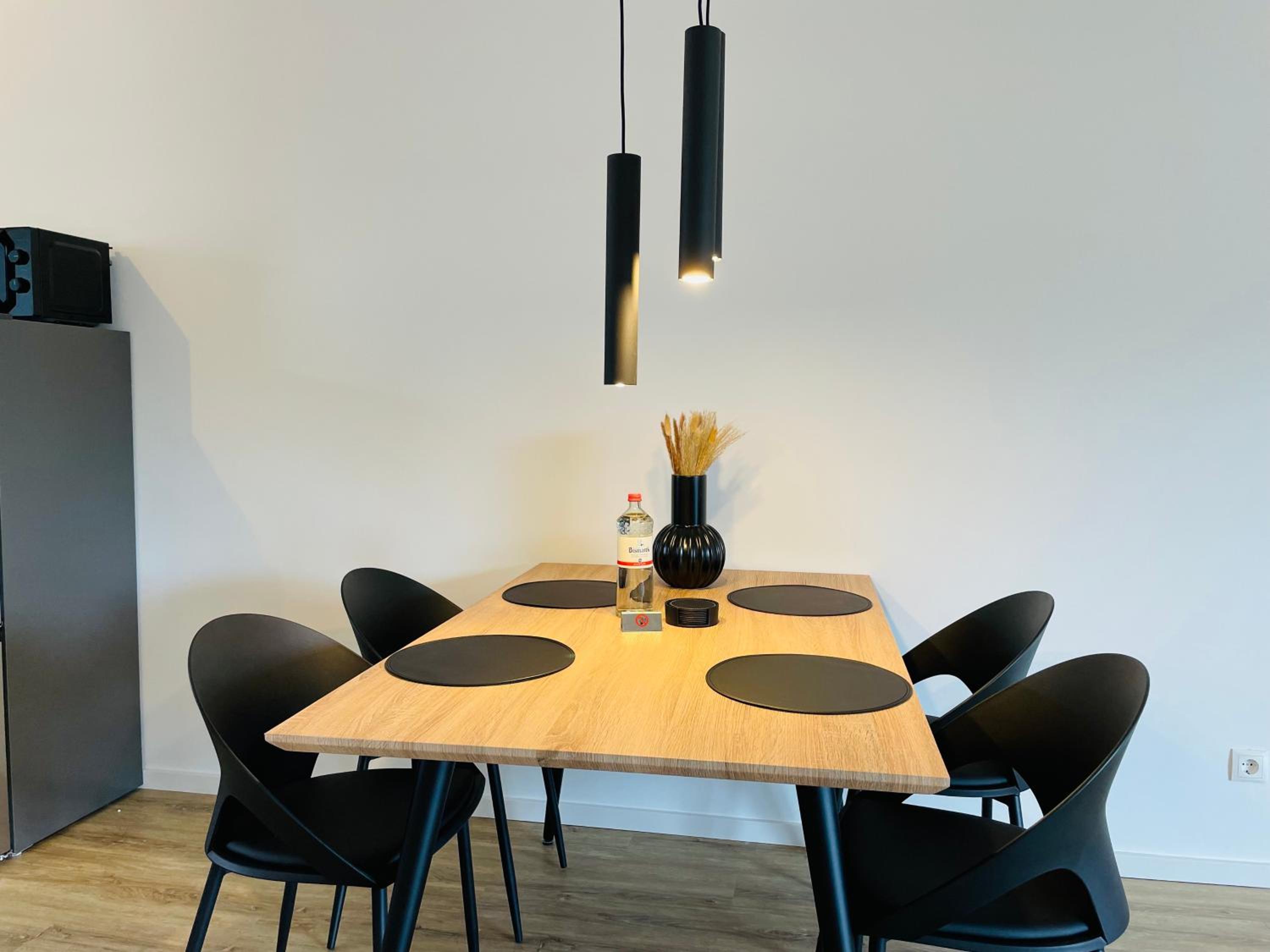 LIGHTPLACE - Moderne Apartments in Braunschweig - Balkon - Netflix - Am Kanal