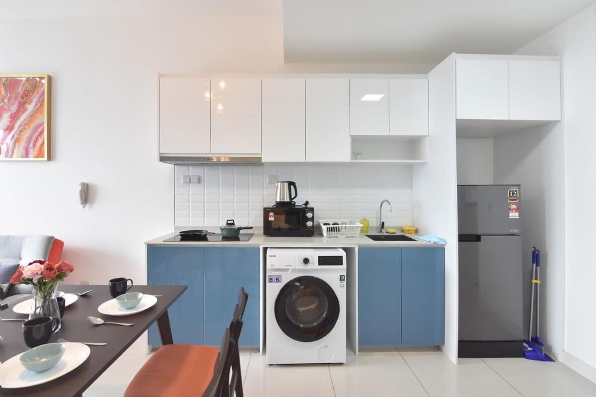 Cozy & Central 2BR Continew Apt Near IKEA and TRX