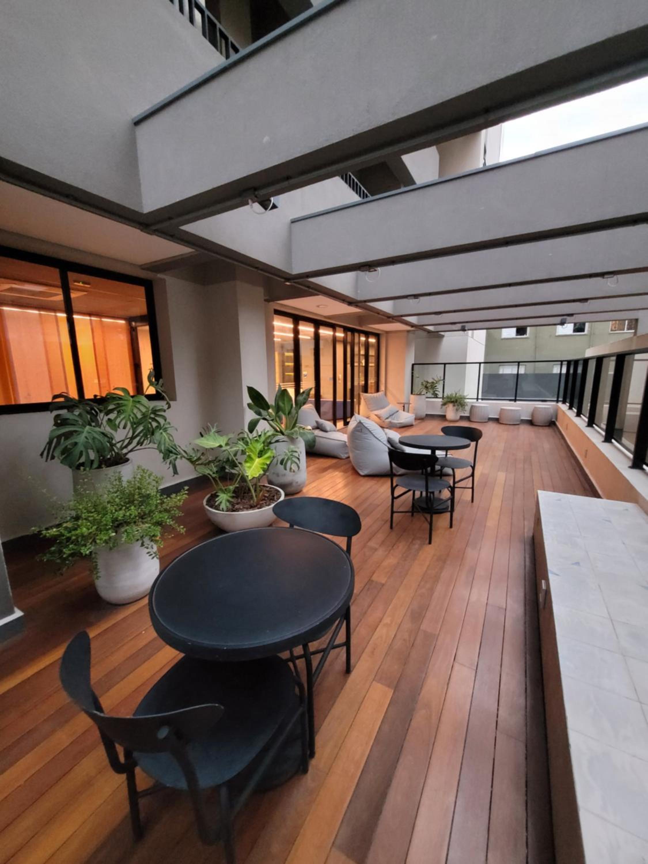 Apartamento charmoso em Pinheiros 250 metros da Estação Oscar Freire Hospital das Clínicas NUBANK INCOR PAULISTA