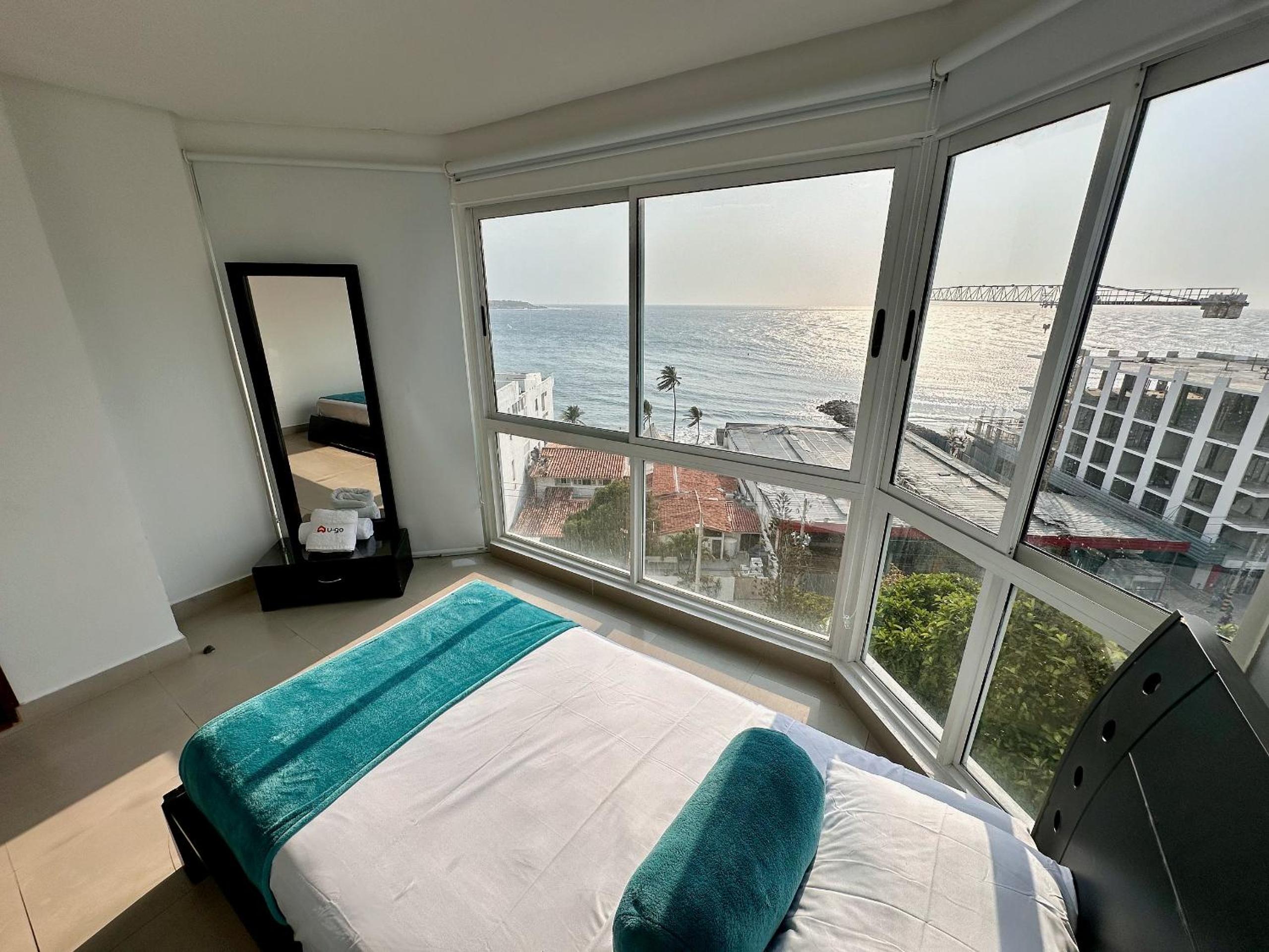 U-GO Refugio Tropical en El Laguito - Elegancia y Descanso