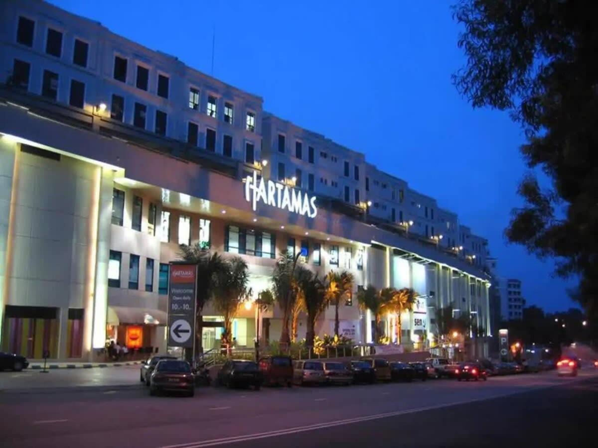 A Stylish & Cozy Studio Damas Suites In Hartamas 8