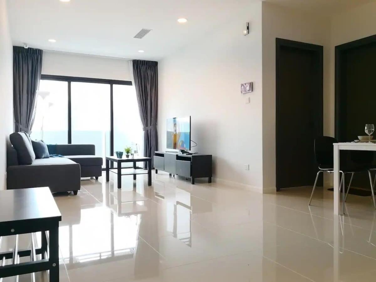 A Spacious Atmosphere JB Suite Next to Komtar JBCC