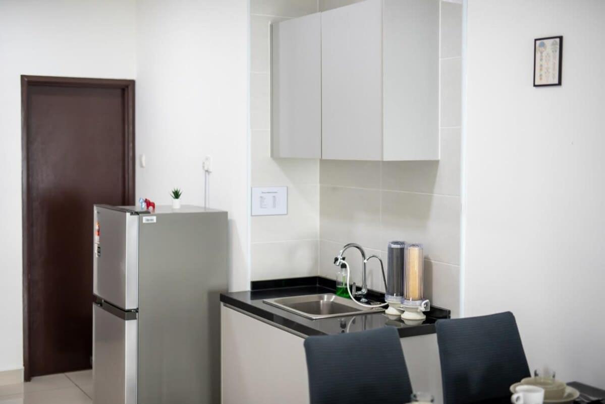 Comfy 3BR Apt @ KSL Daya Near IKEA Tebrau Parking