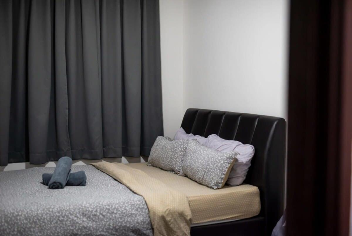 Comfy 3BR Apt @ KSL Daya Near IKEA Tebrau Parking