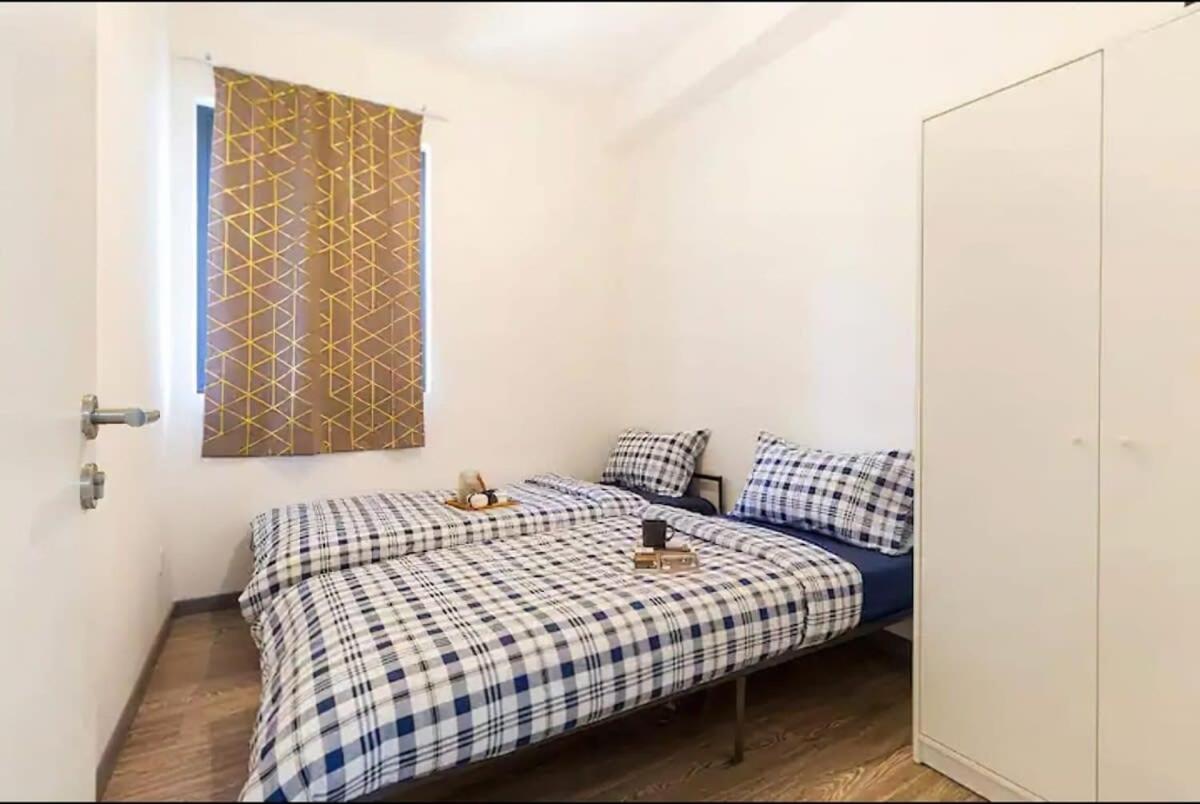Modern 3BR Apt Near Desa Park Mont Kiara Parking