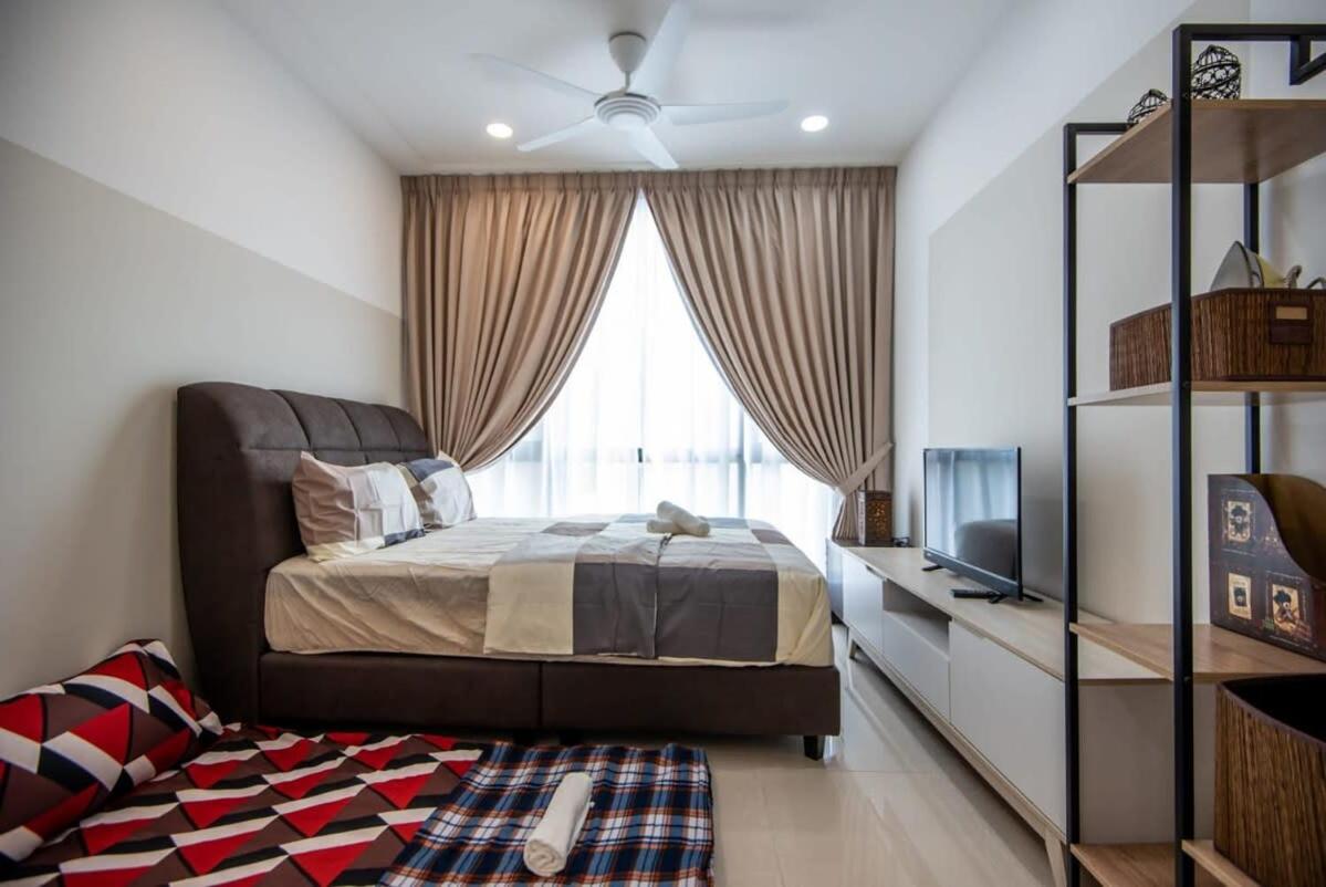 Cozy & Comfy Studio Near JB Sentral Free Parking
