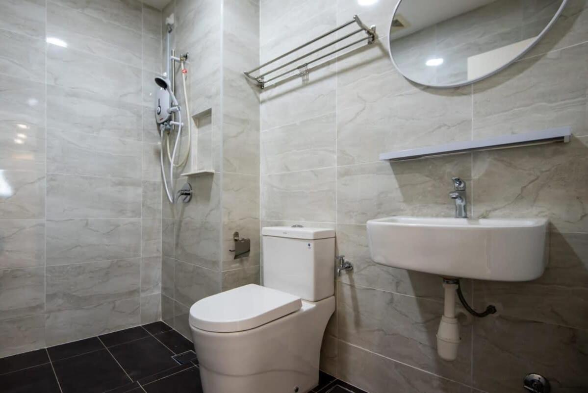 Cozy & Comfy Studio Near JB Sentral Free Parking