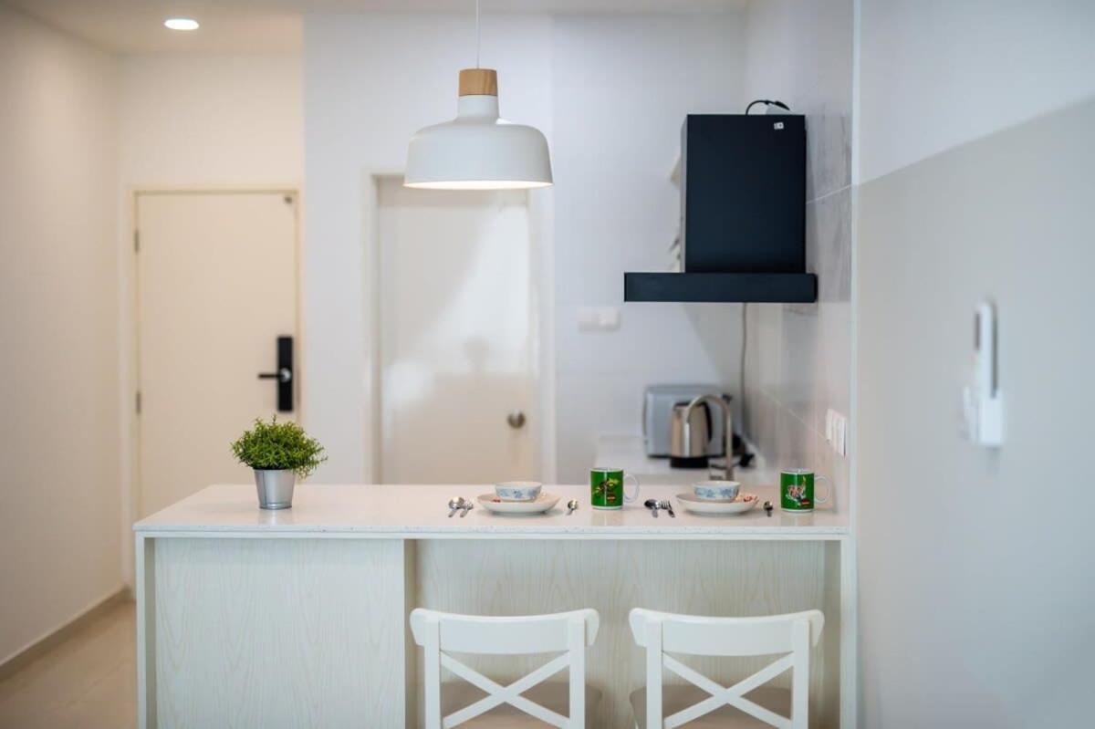 Cozy & Comfy Studio Near JB Sentral Free Parking