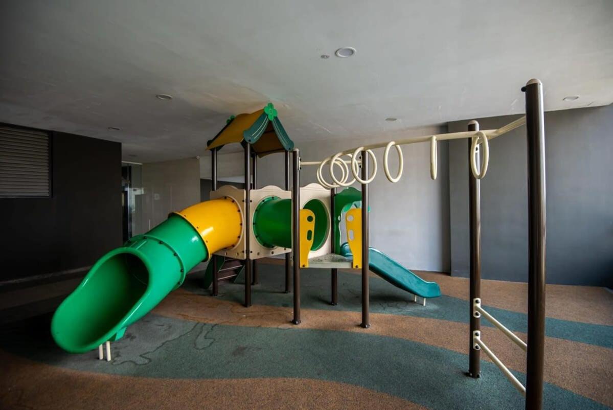 Cozy & Comfy Studio Near JB Sentral Free Parking