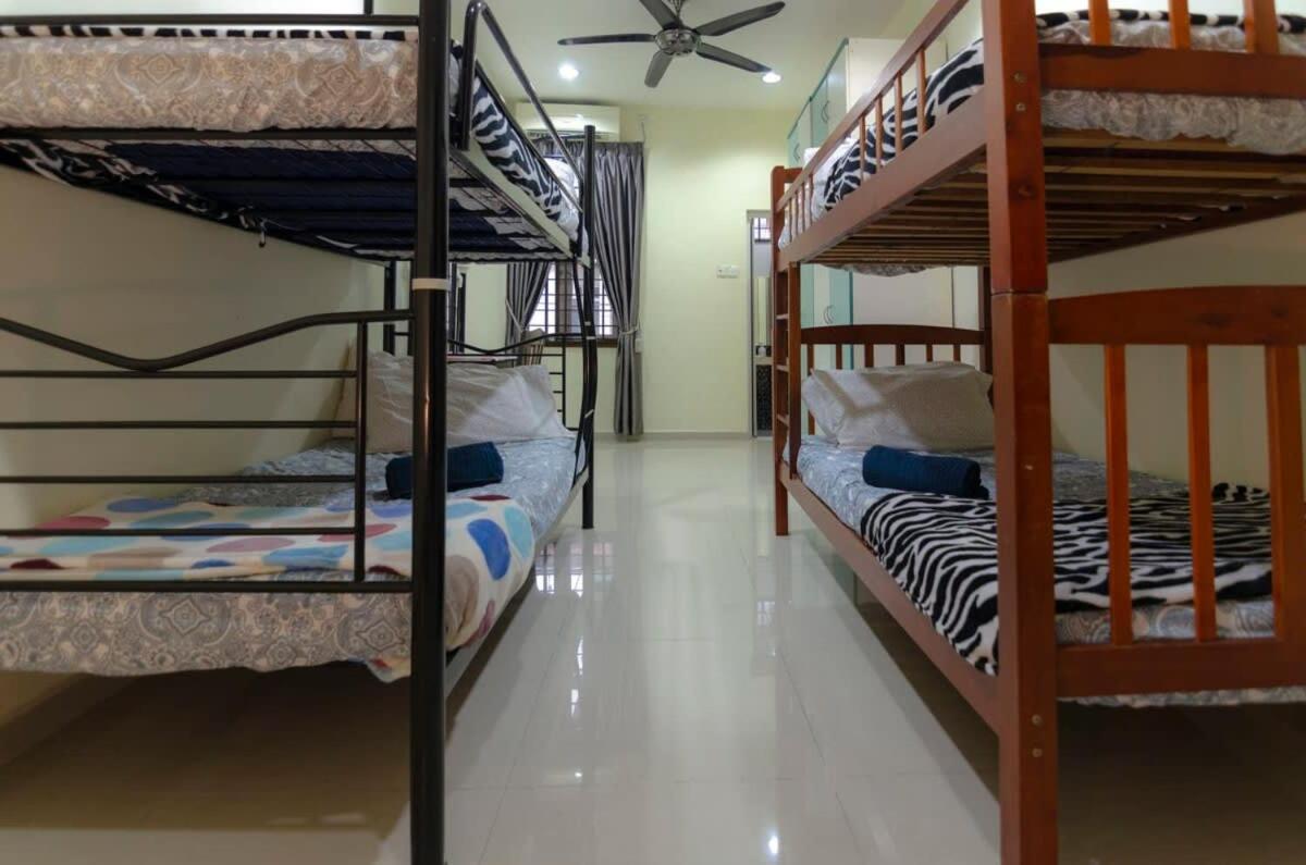 A Spacious & Cozy 3BR Cove House FREE Parking