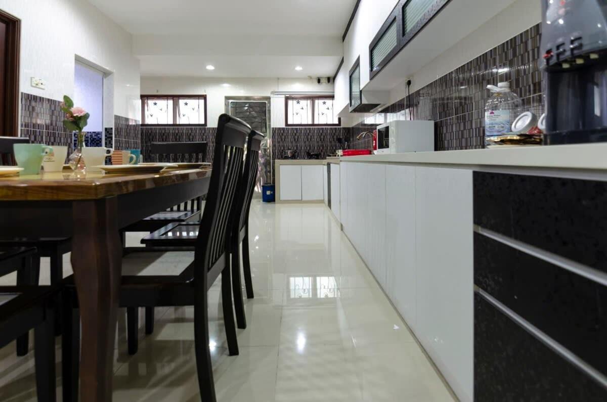 A Spacious & Cozy 3BR Cove House FREE Parking