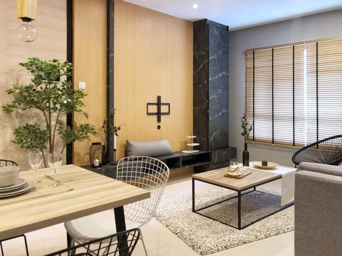 A Gorgeous & Lux 2BR Suasana Suites 2 in JB