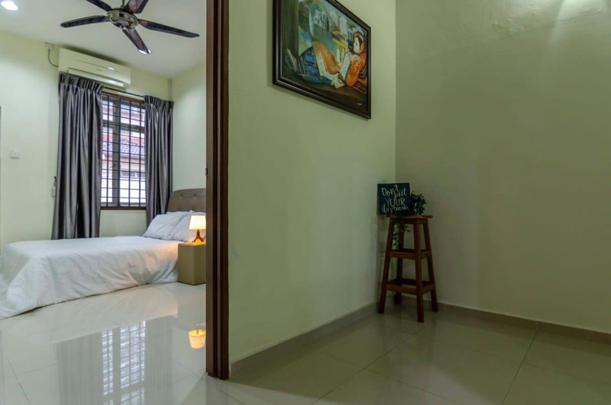 A Spacious & Cozy 3BR Cove House FREE Parking
