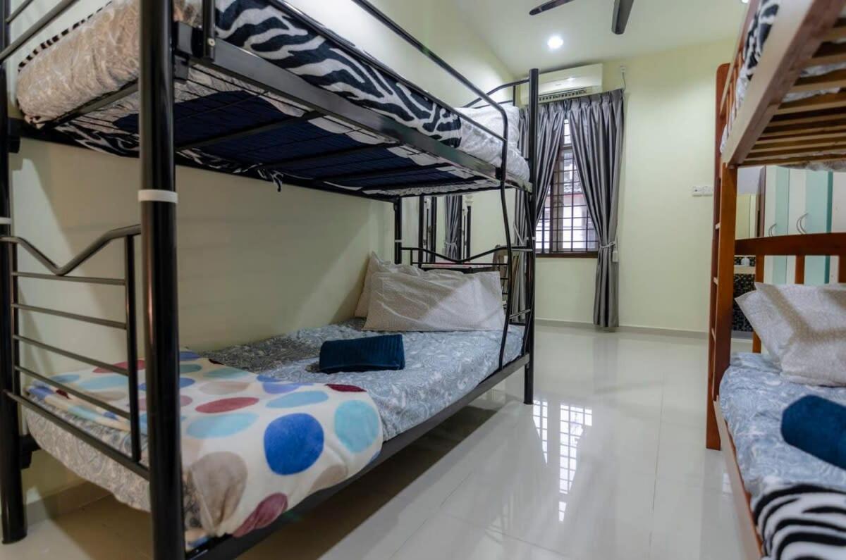 A Spacious & Cozy 3BR Cove House FREE Parking