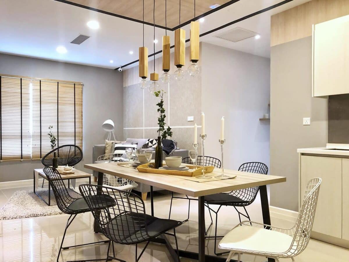 A Gorgeous & Lux 2BR Suasana Suites 2 in JB