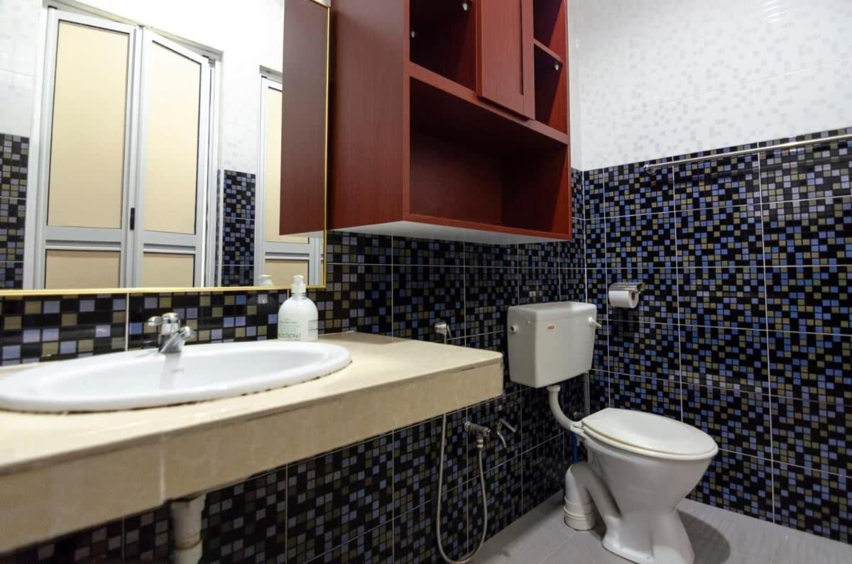 A Spacious & Cozy 3BR Cove House FREE Parking